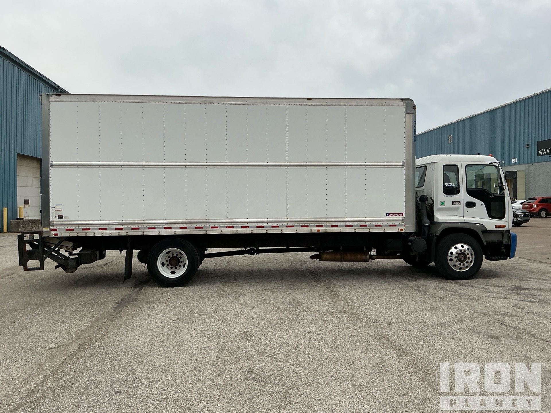 2007 GMC T7500