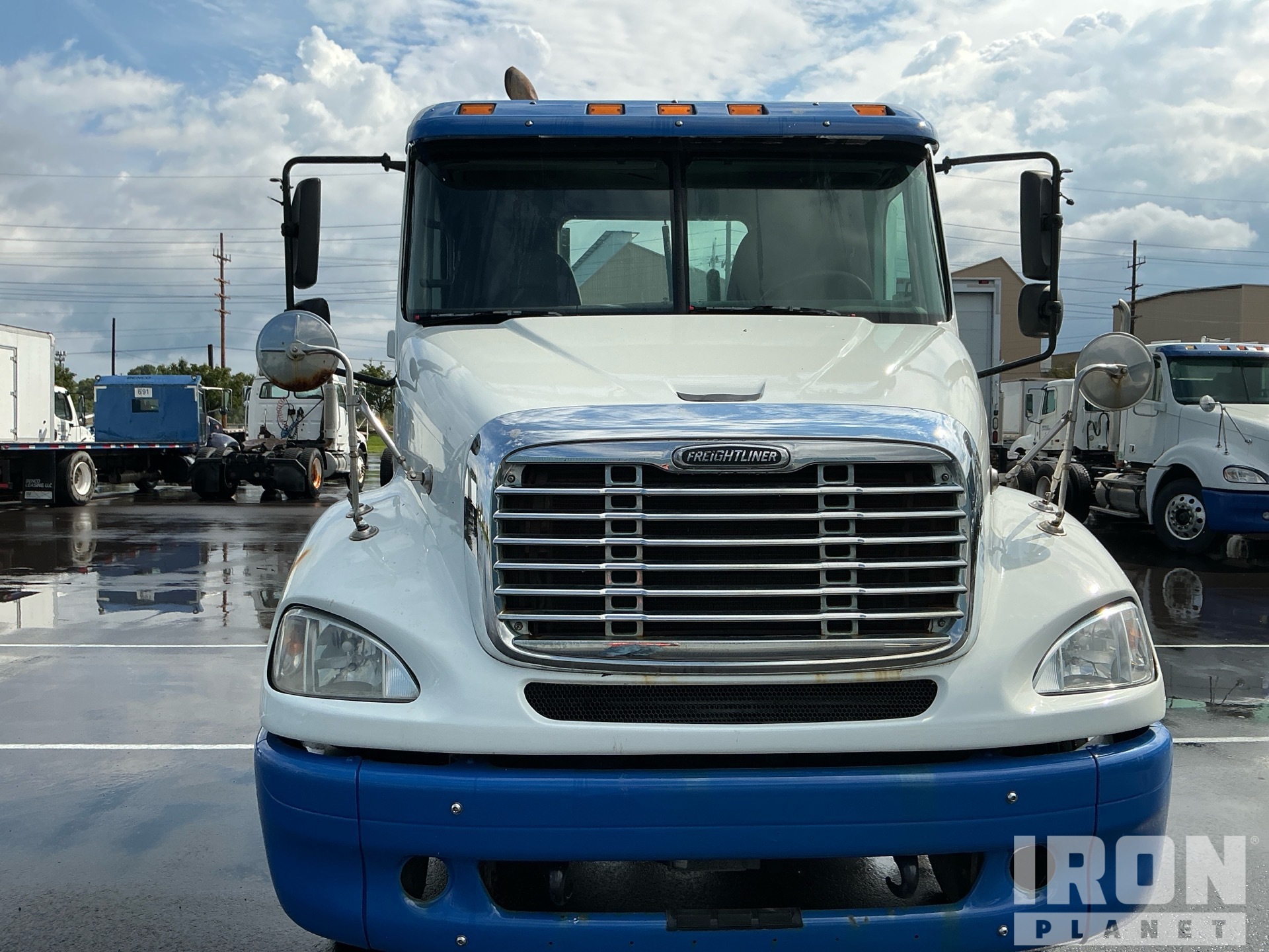 2007 Freightliner COLUMBIA 112