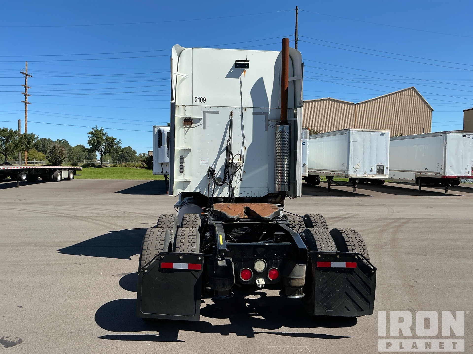 2004 Freightliner COLUMBIA 120