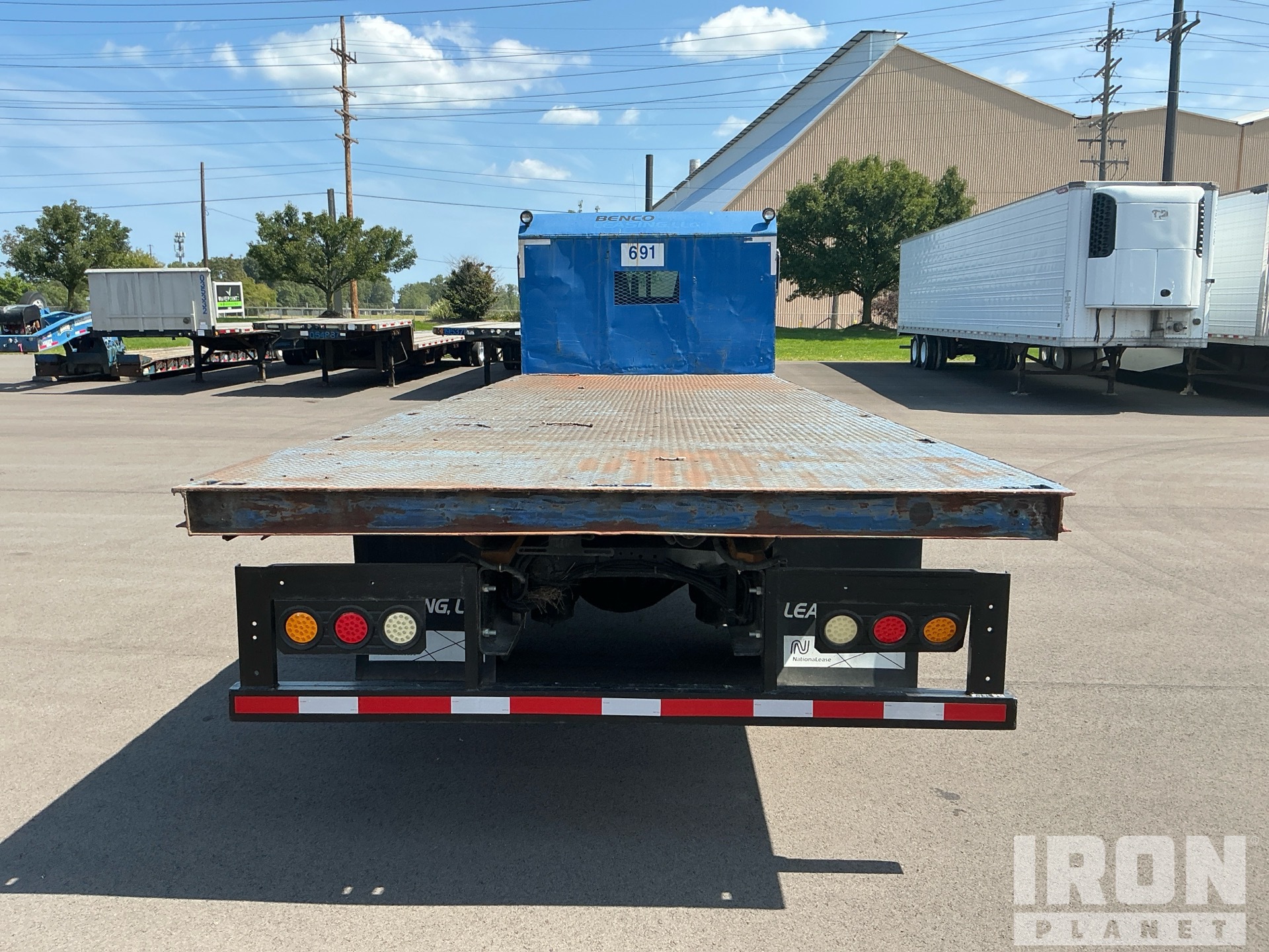 2011 Peterbilt 337