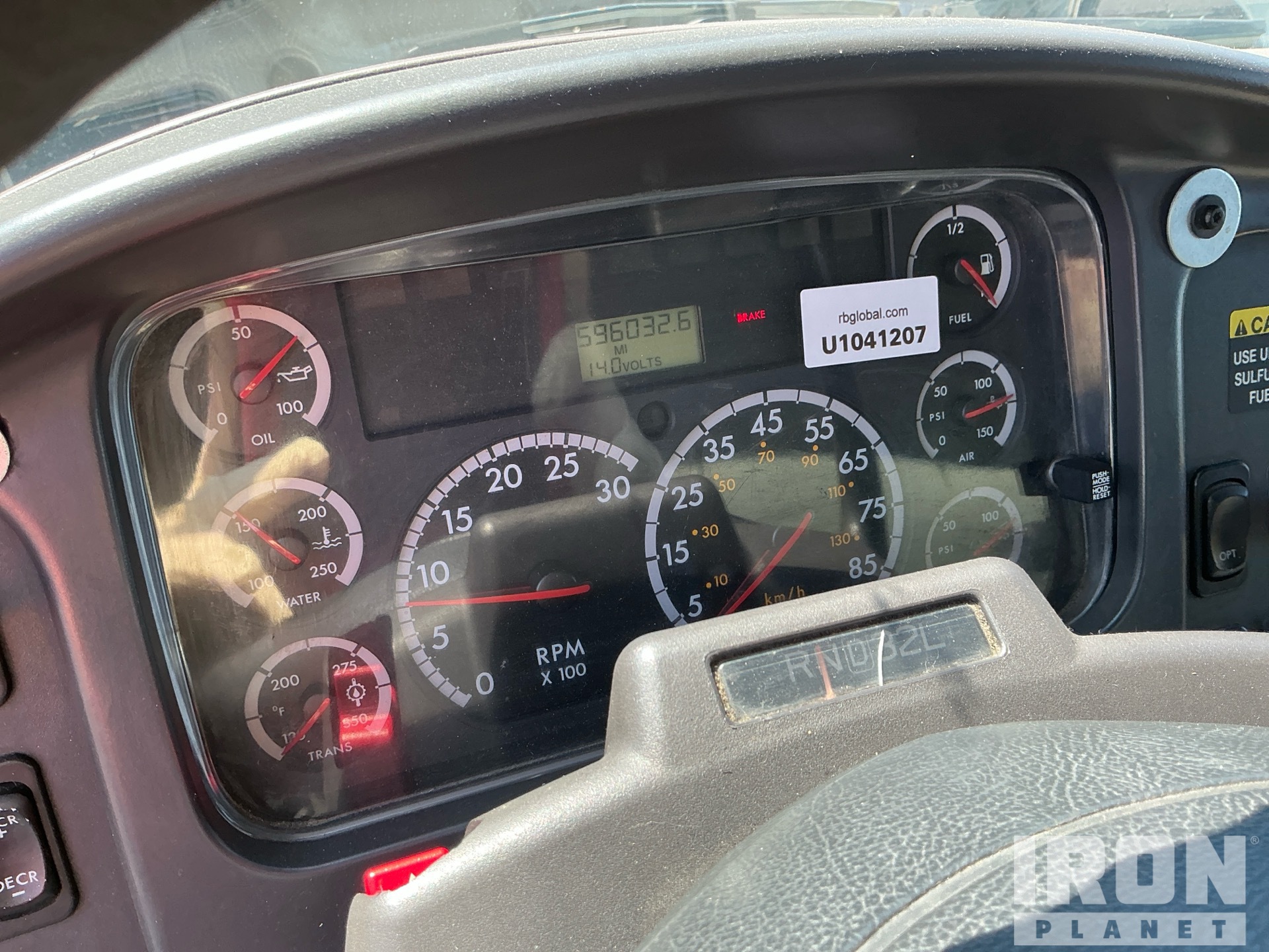 2009 Freightliner M2 106