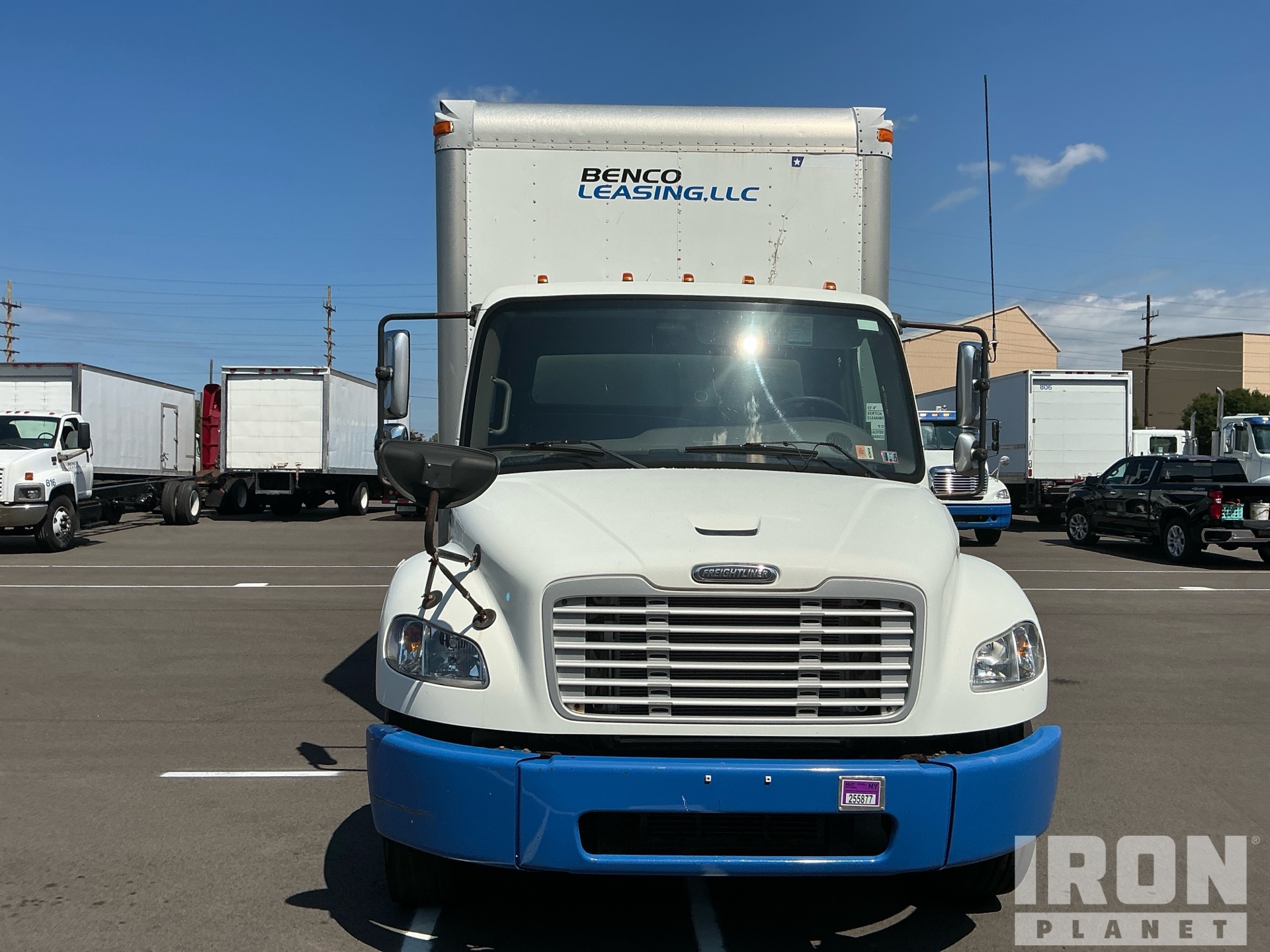 2009 Freightliner M2 106