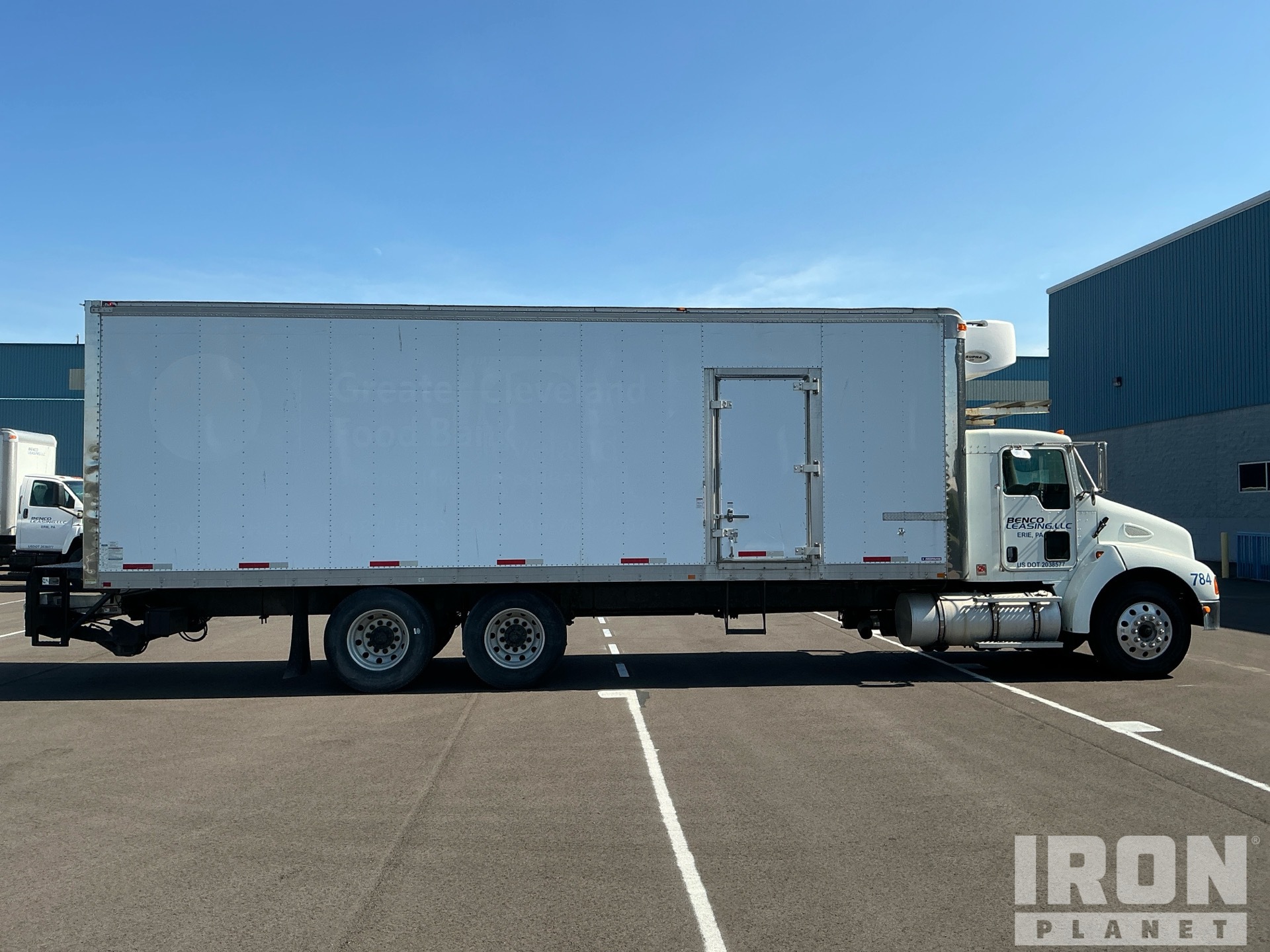 2007 Kenworth T300
