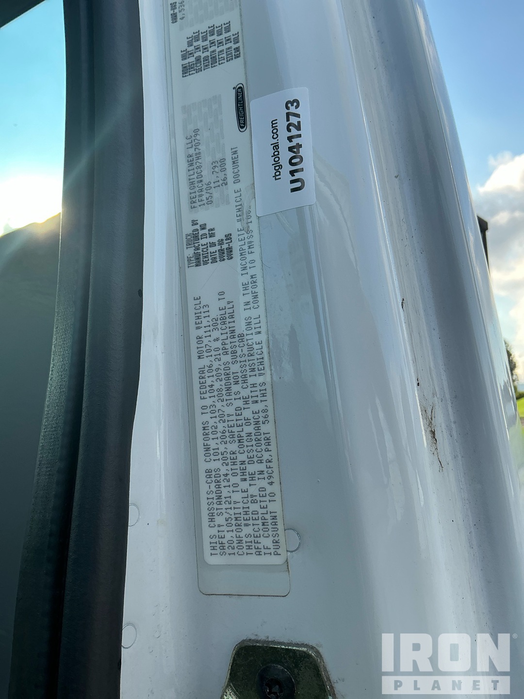 2007 Freightliner M2 106