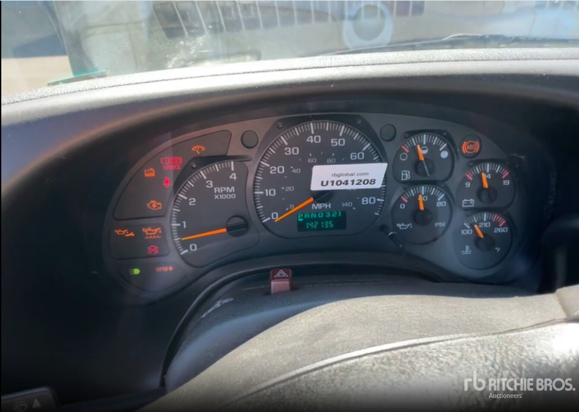 2005 Isuzu HVR
