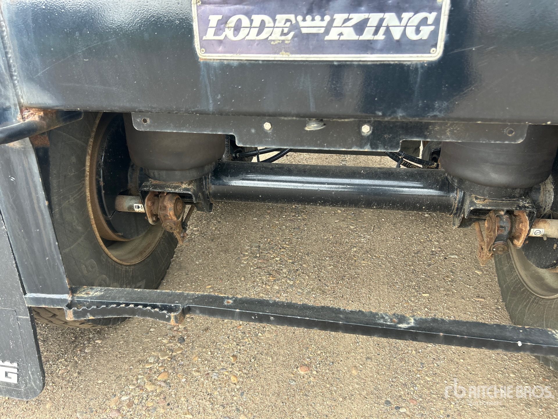 2016 Load King 30 ft T/A Super B-Train Pup