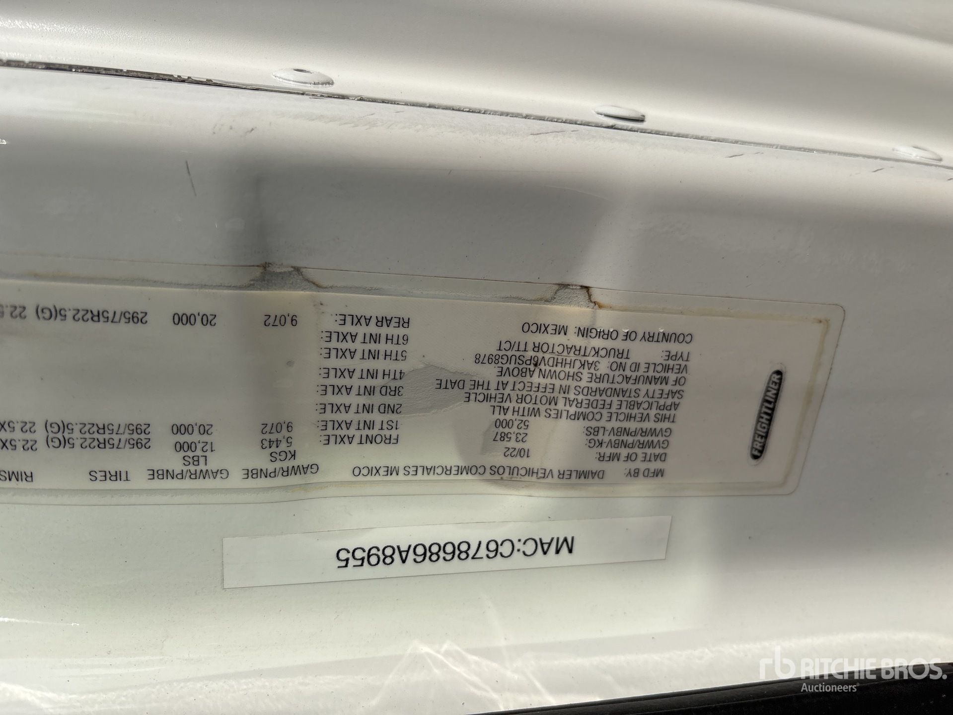 2023 Freightliner CASCADIA 126