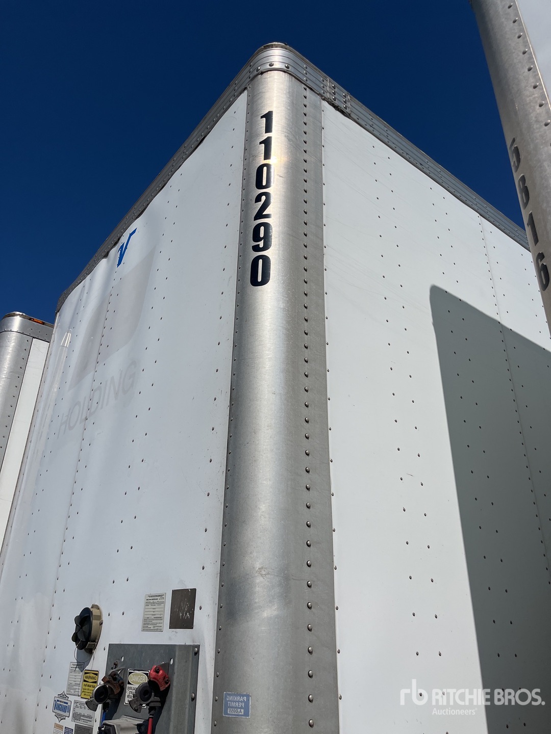 2021 Vanguard 53 FT T/A
