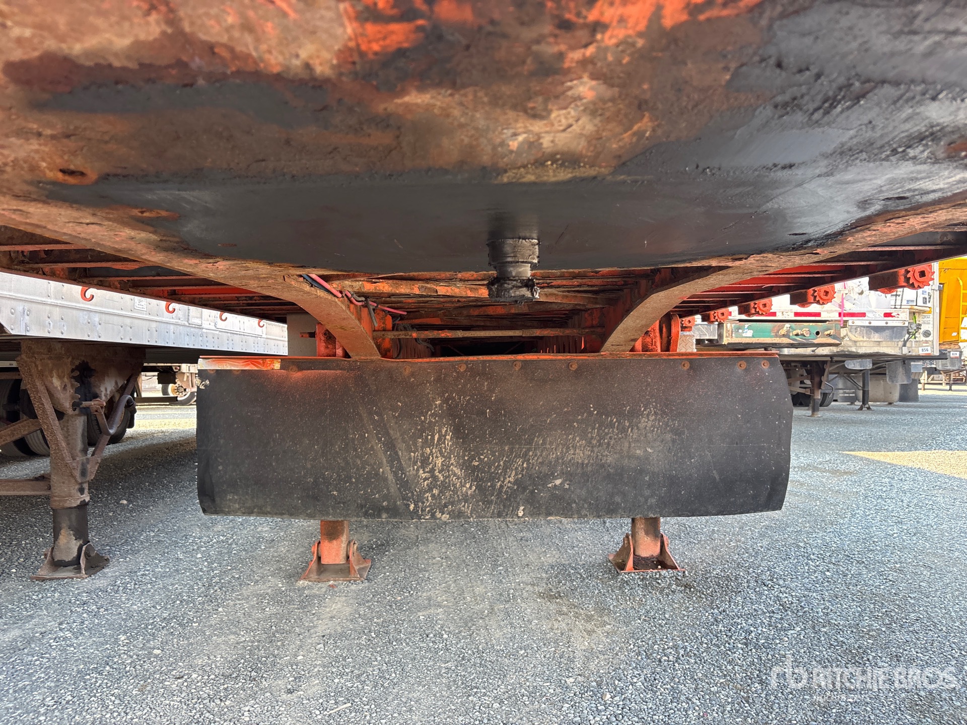 2015 Manac 32 FT SUPER B-TRAIN LEAD