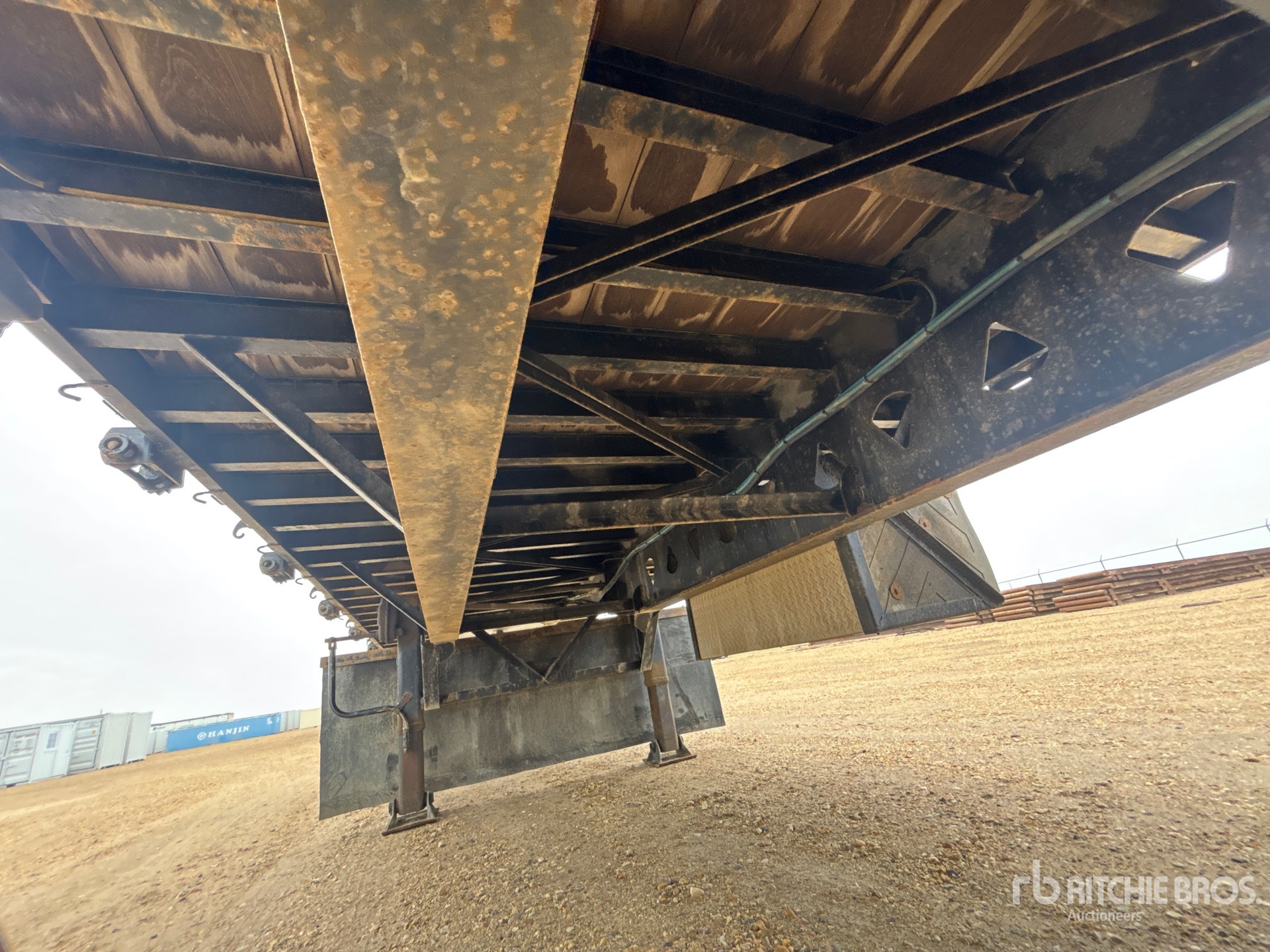 2020 Manac 32 ft Super B-Train Lead