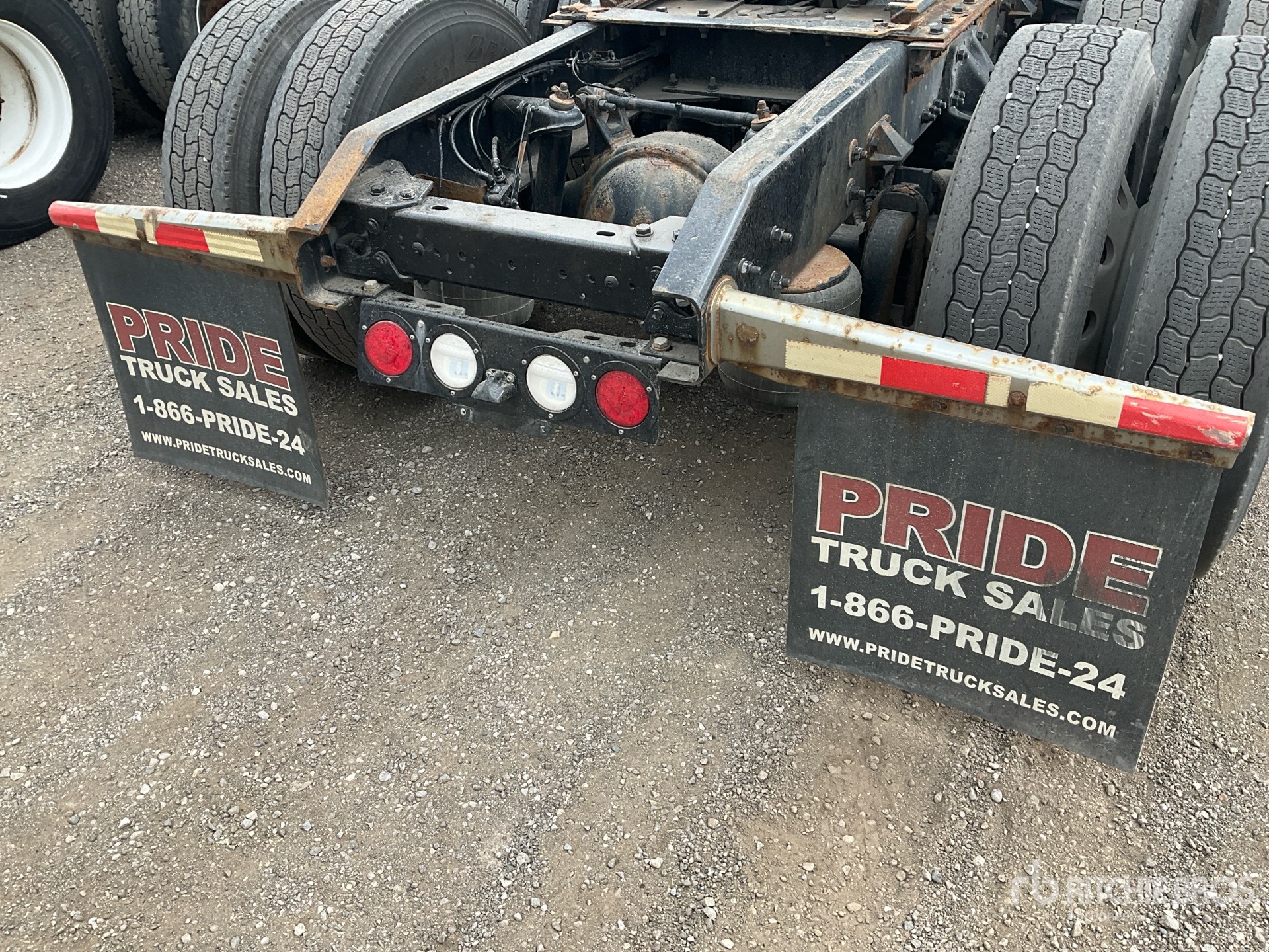 2023 Kenworth T680