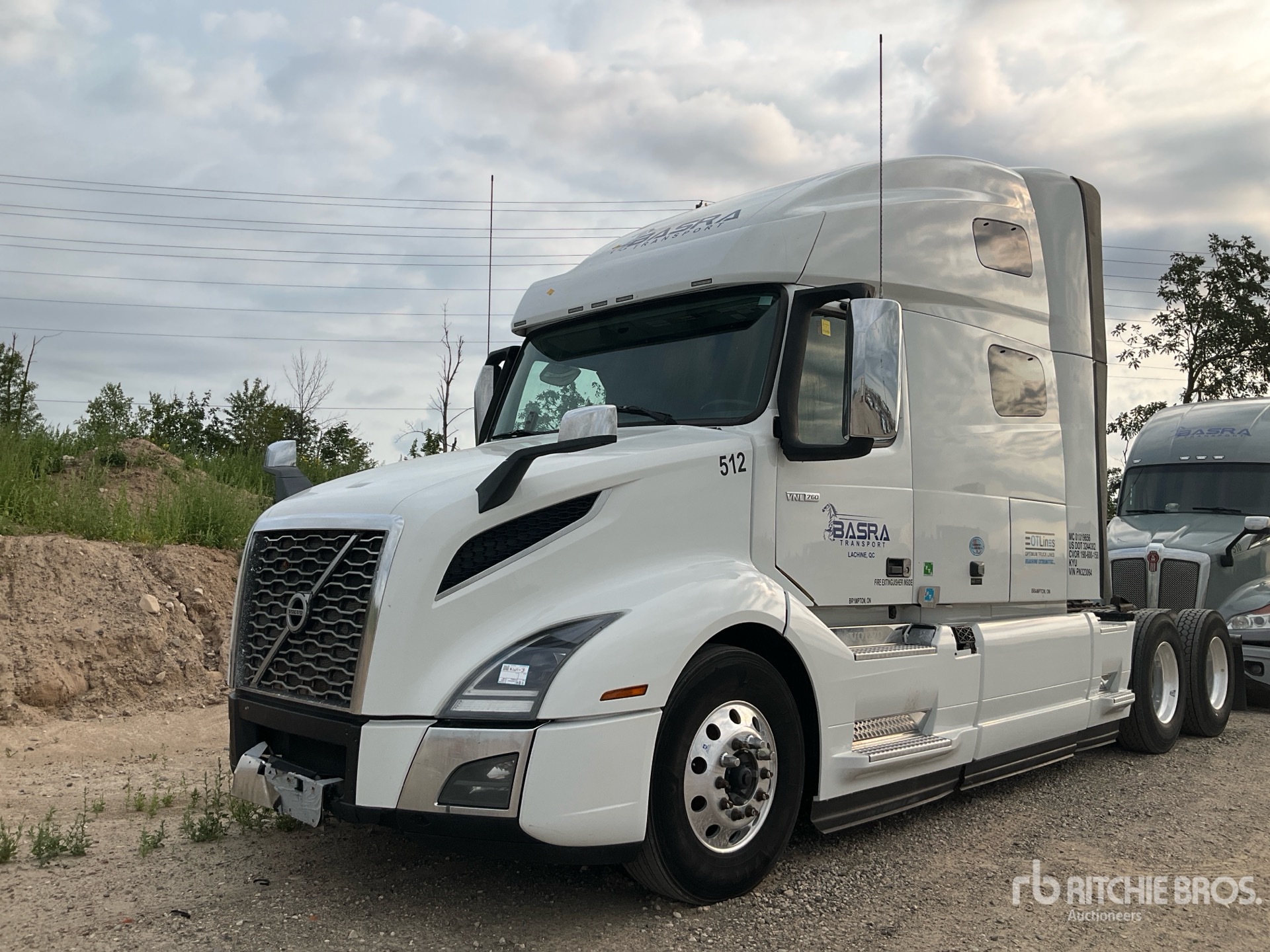 2023 Volvo VNL