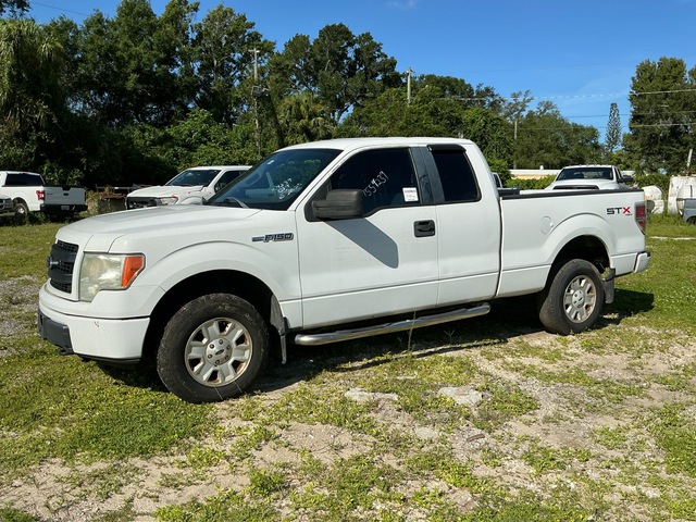 2013 Ford F-150 STX 4x4 Extended Cab Pickup