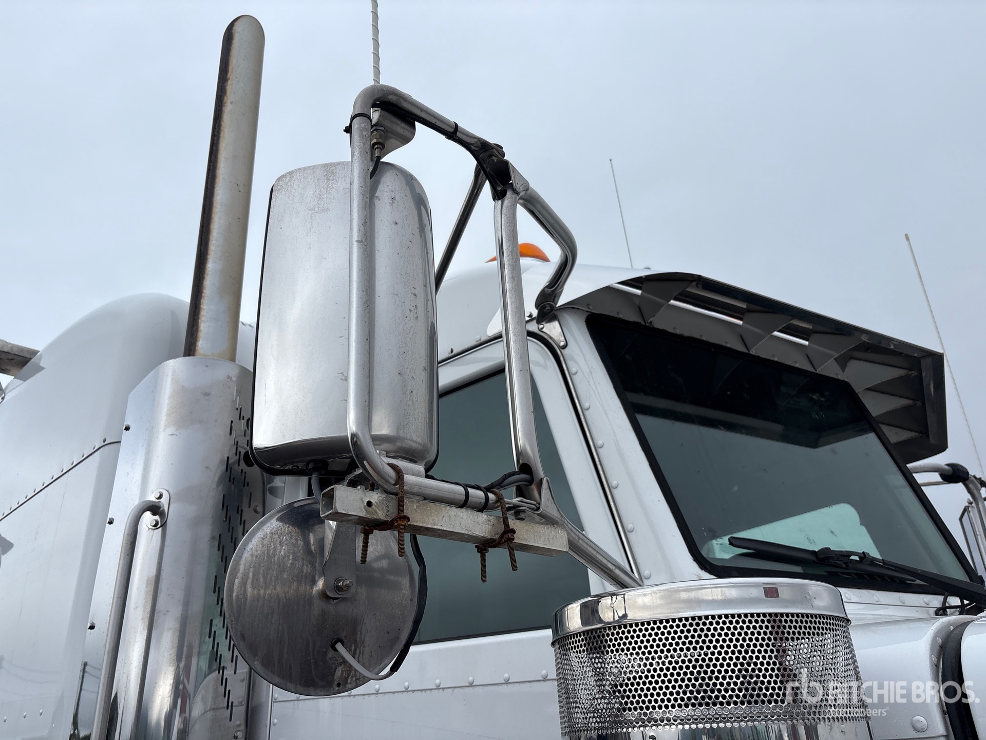 2021 Peterbilt 389
