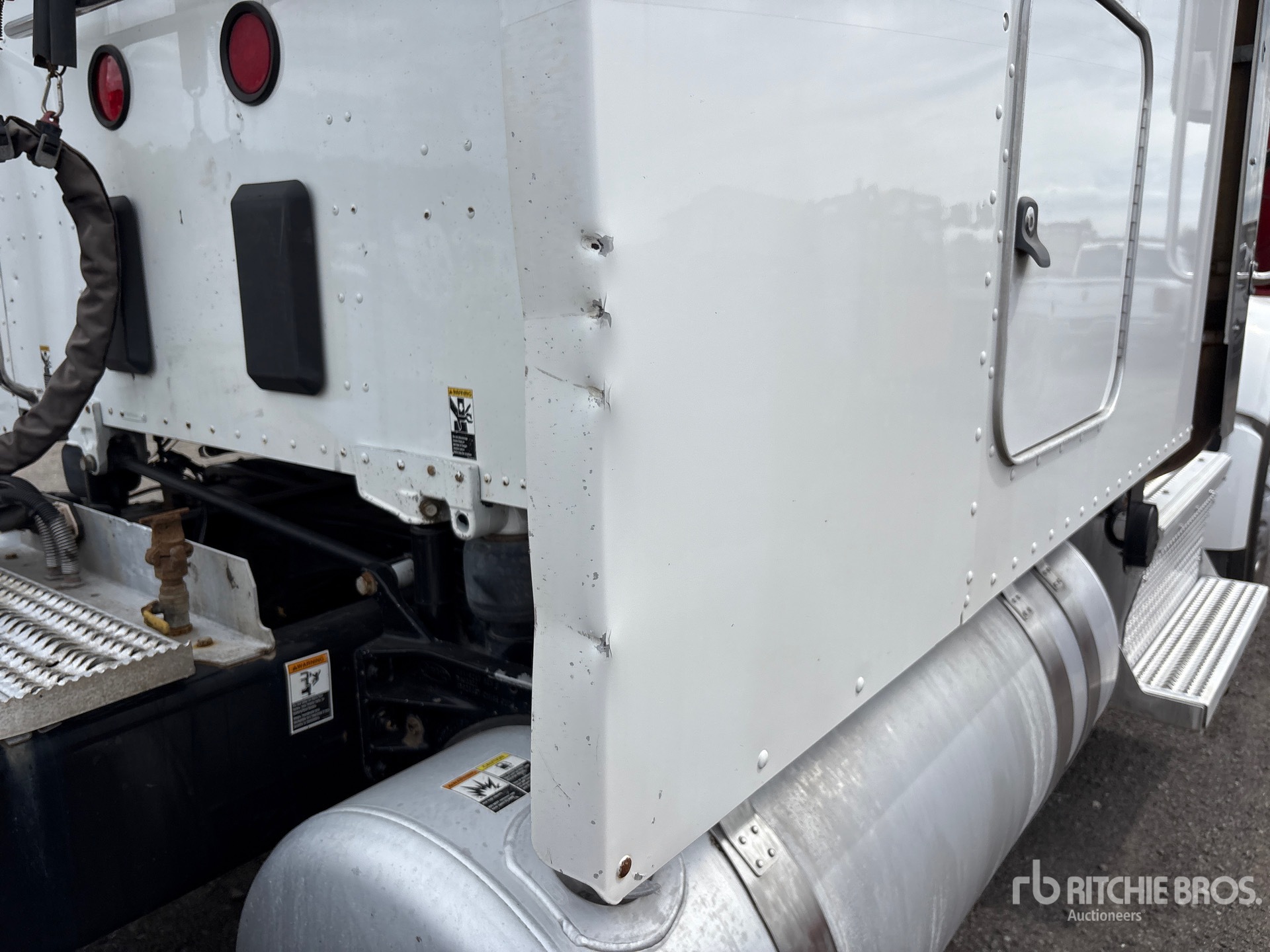 2022 Peterbilt 567