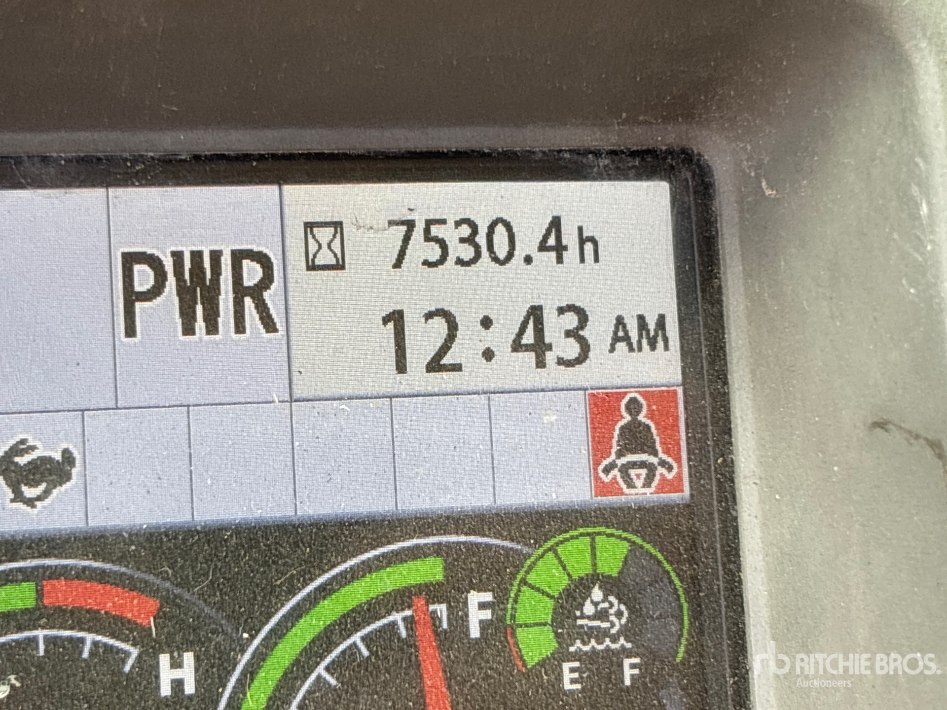 2018 John Deere 210G LC