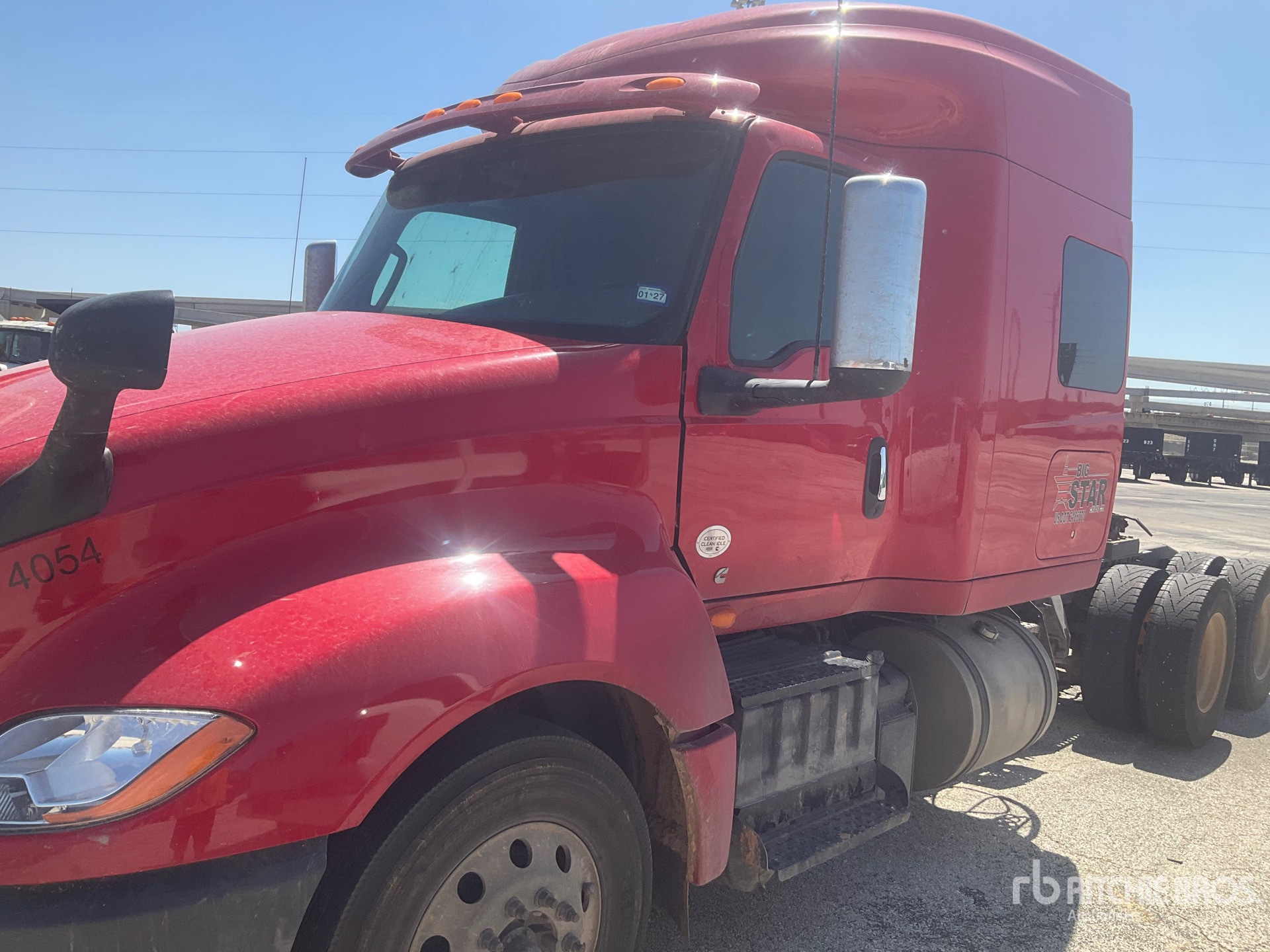 2019 International LT625