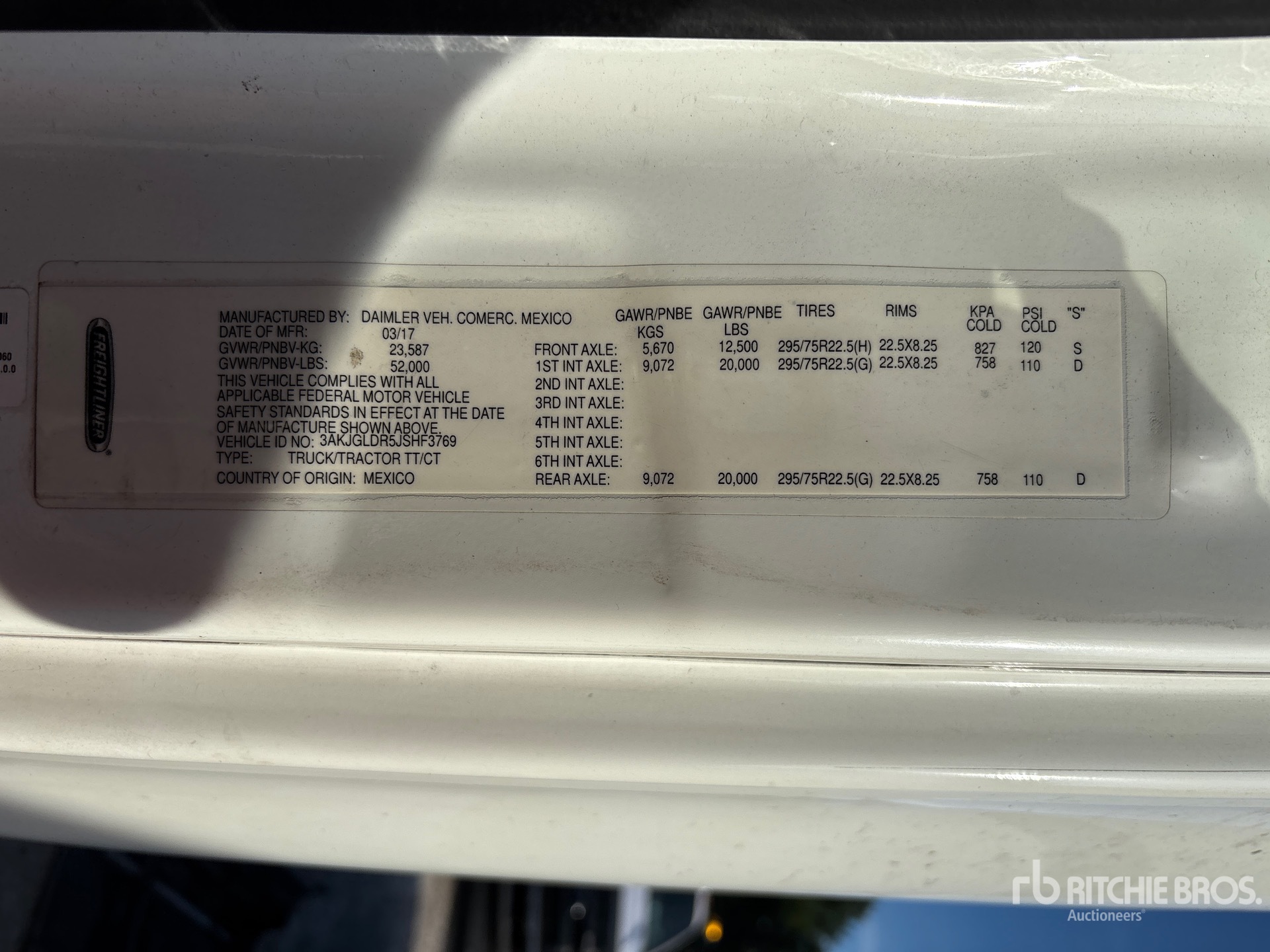 2018 Freightliner CASCADIA 125
