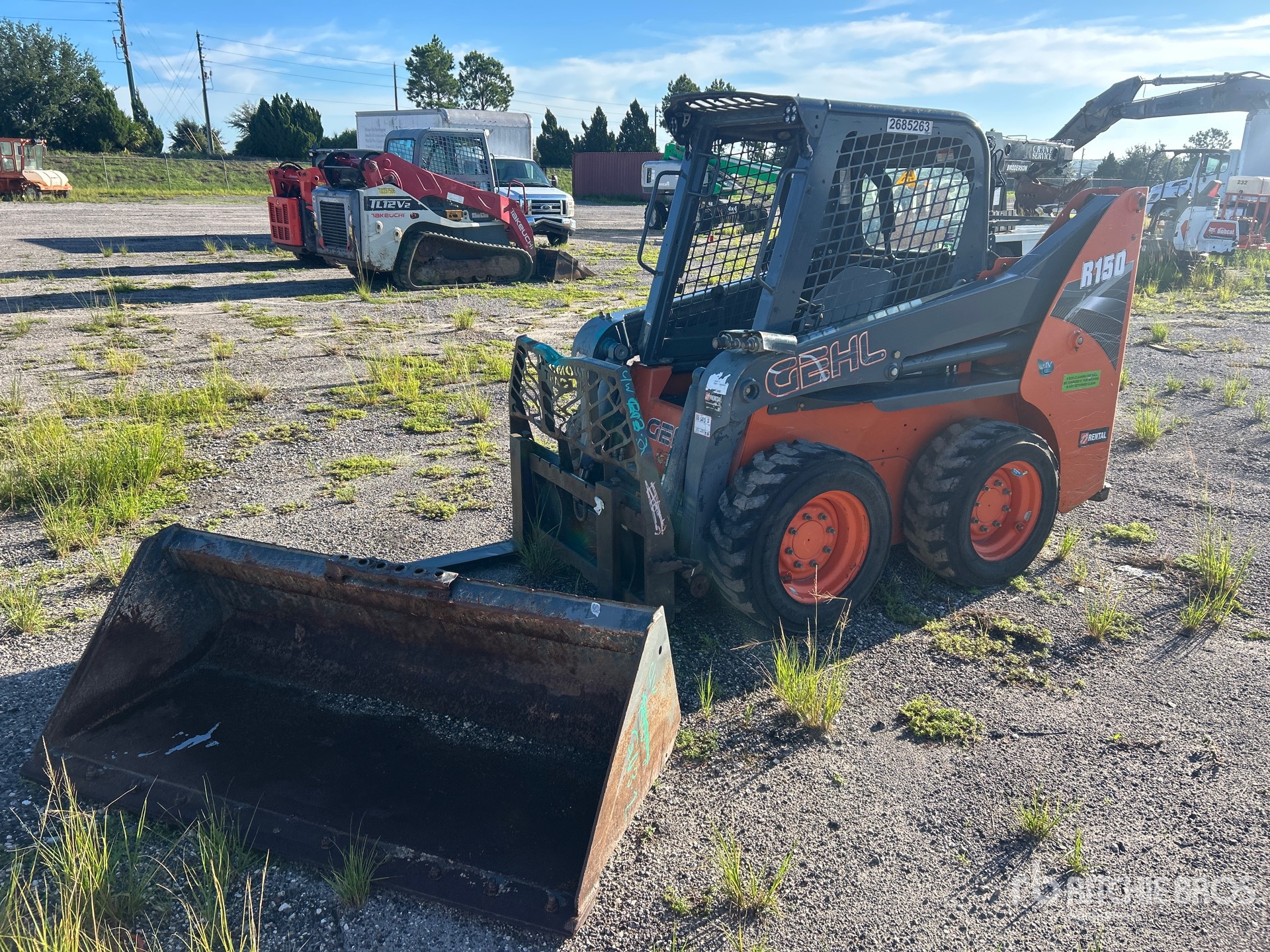 Photo of 2018 Gehl R150