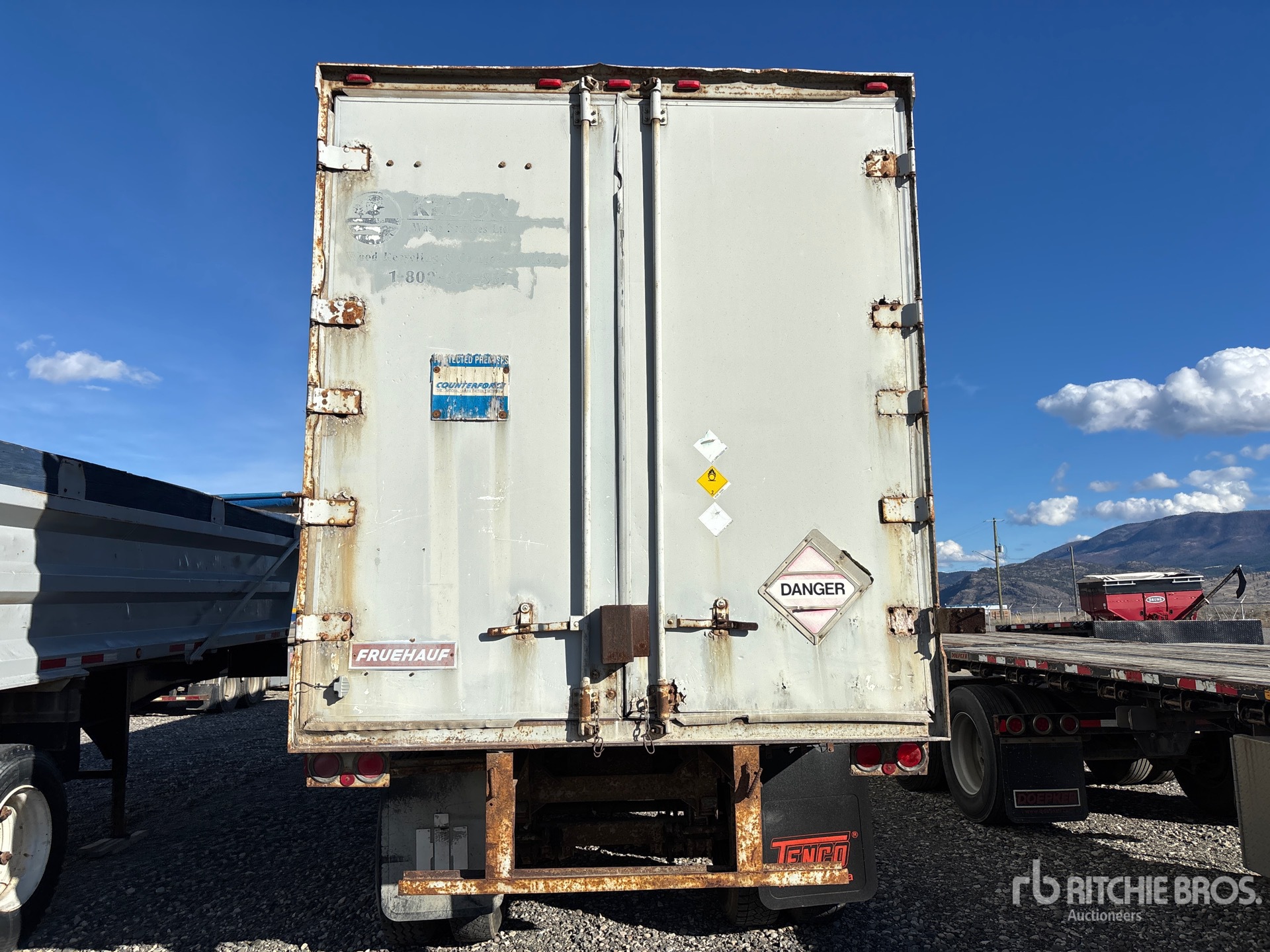 1983 Fruehauf 50 KW SHOP