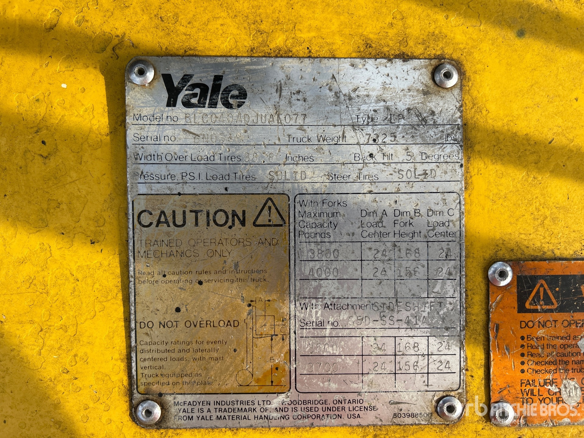Yale GLC040ADJUAC077