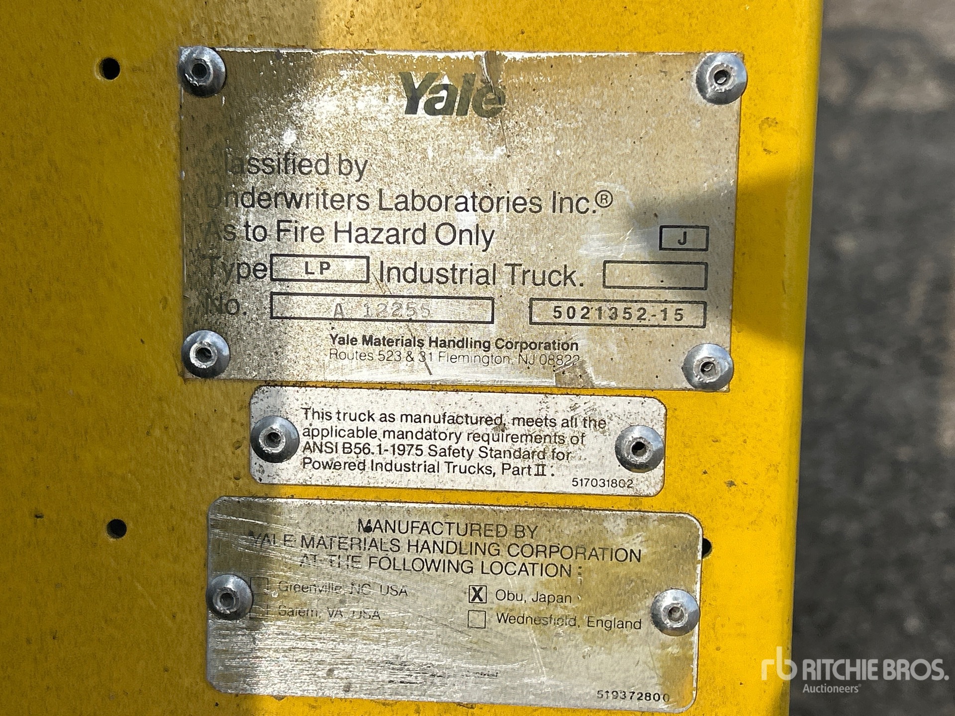 Yale GLC040ADJUAC077