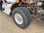 Underbody with Right Steer Tire