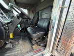 Cab with Seats/armrests