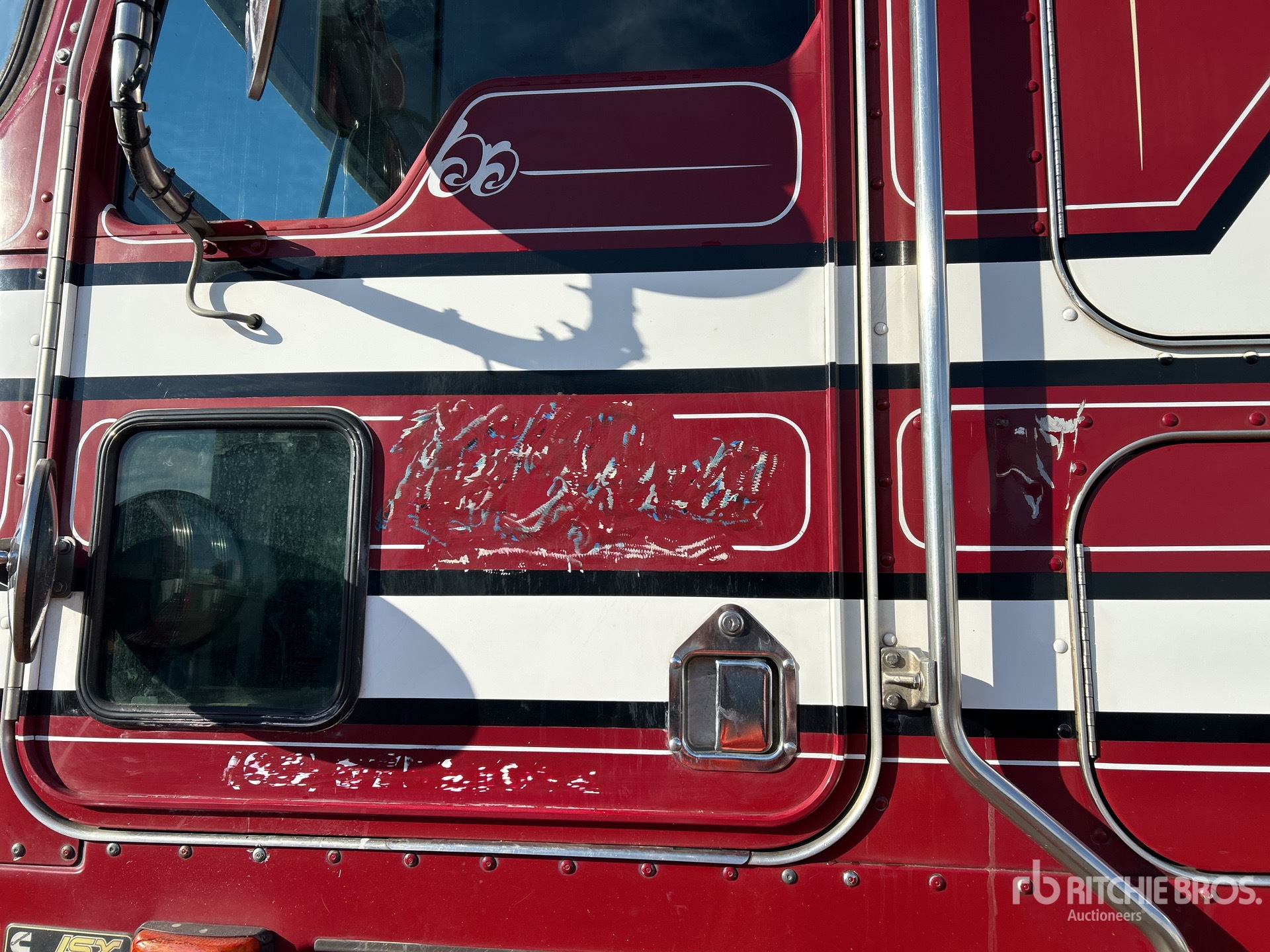 2010 Kenworth K108 AERODYNE