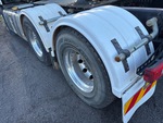 4 Underbody - Truck with
