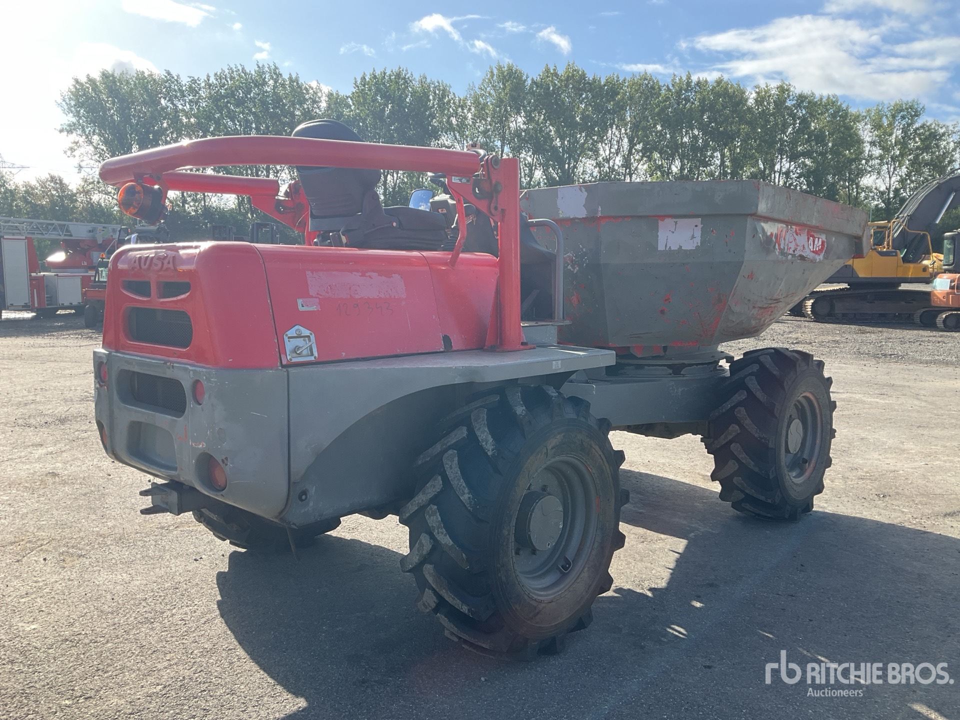 2013 Ausa D600APG