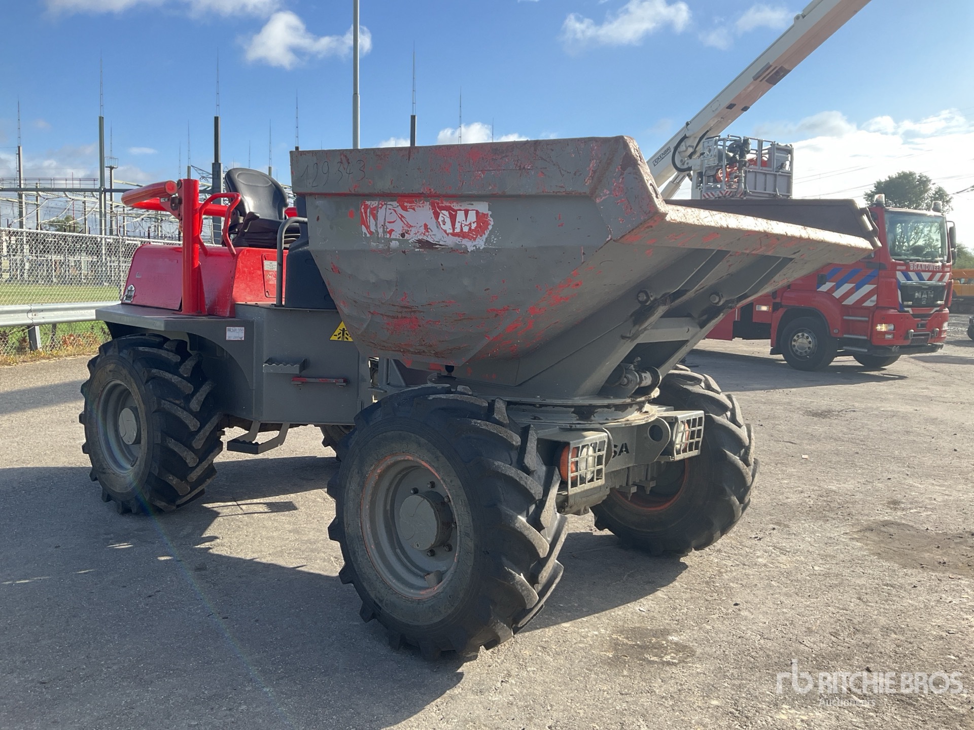2013 Ausa D600APG
