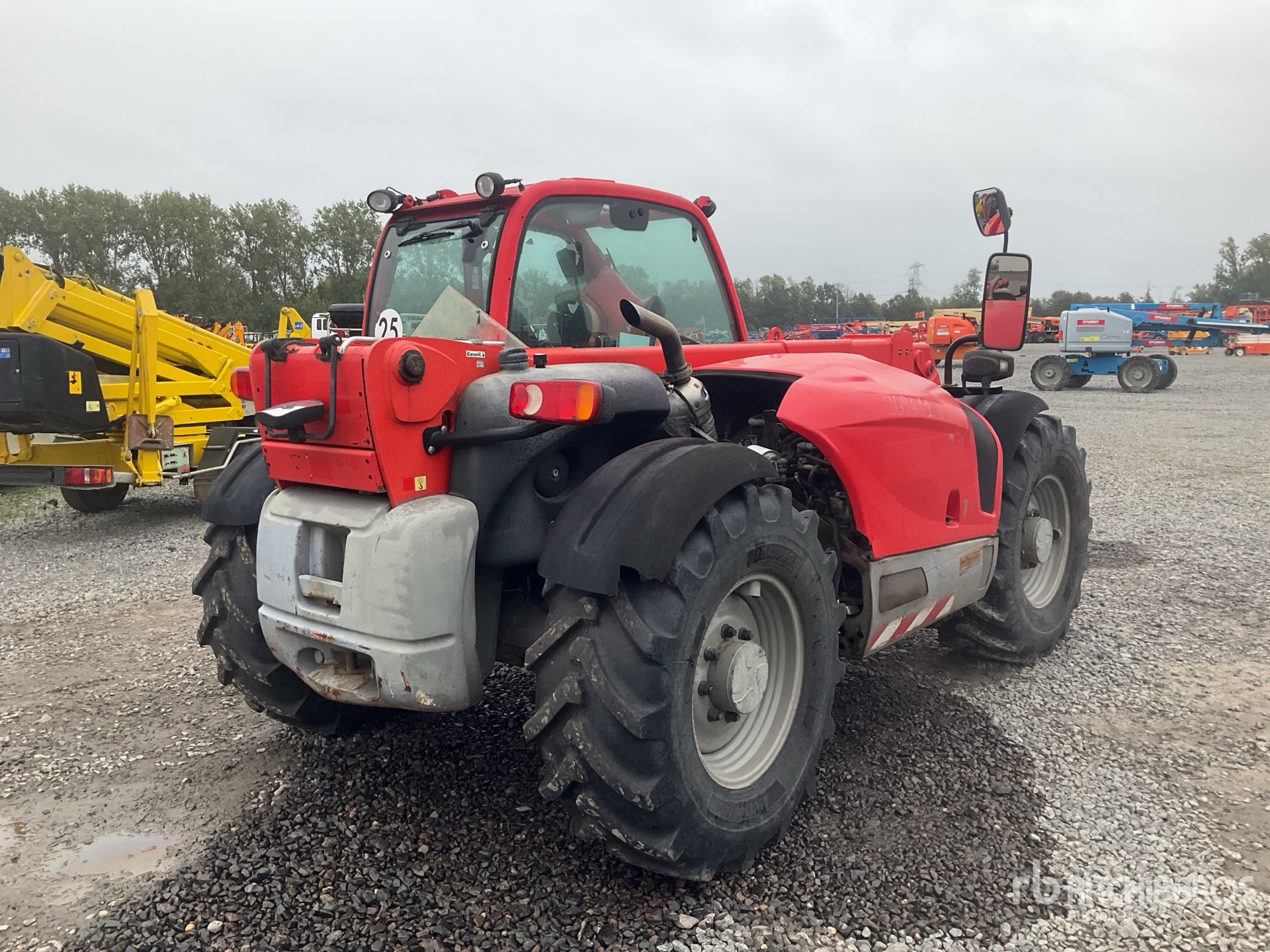 2015 Manitou MT732-100