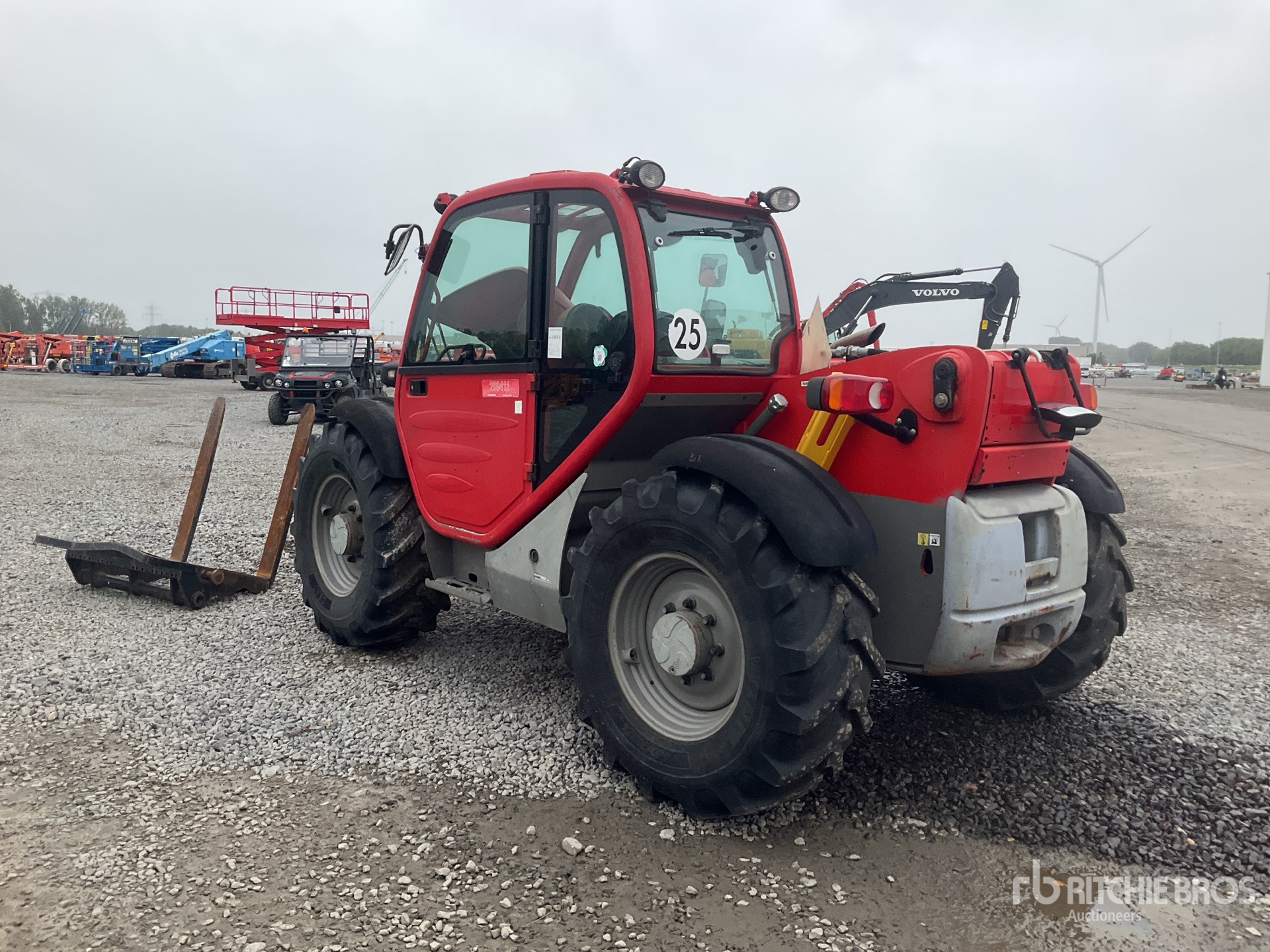 2015 Manitou MT732-100