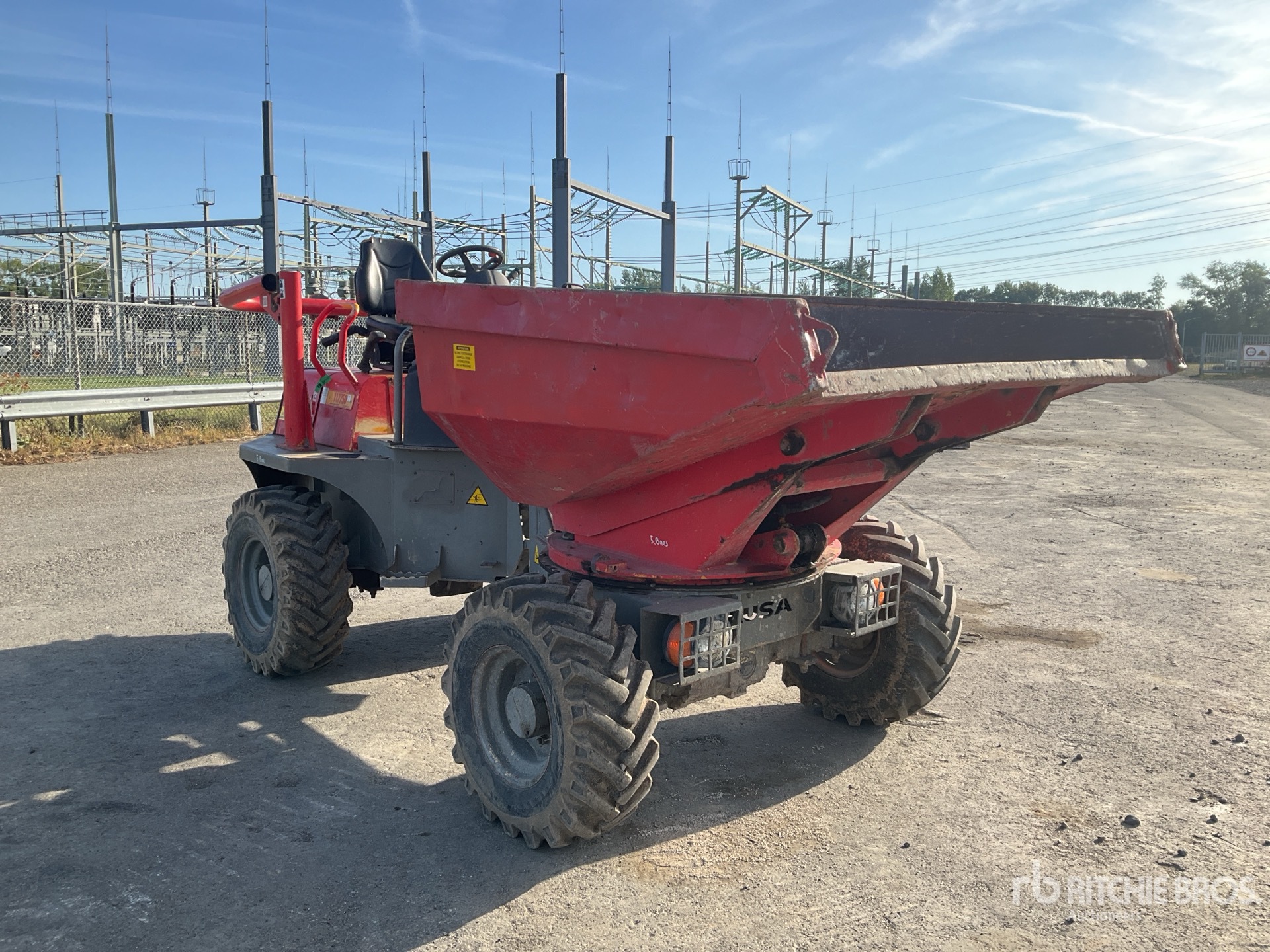 2013 Ausa D350AHG
