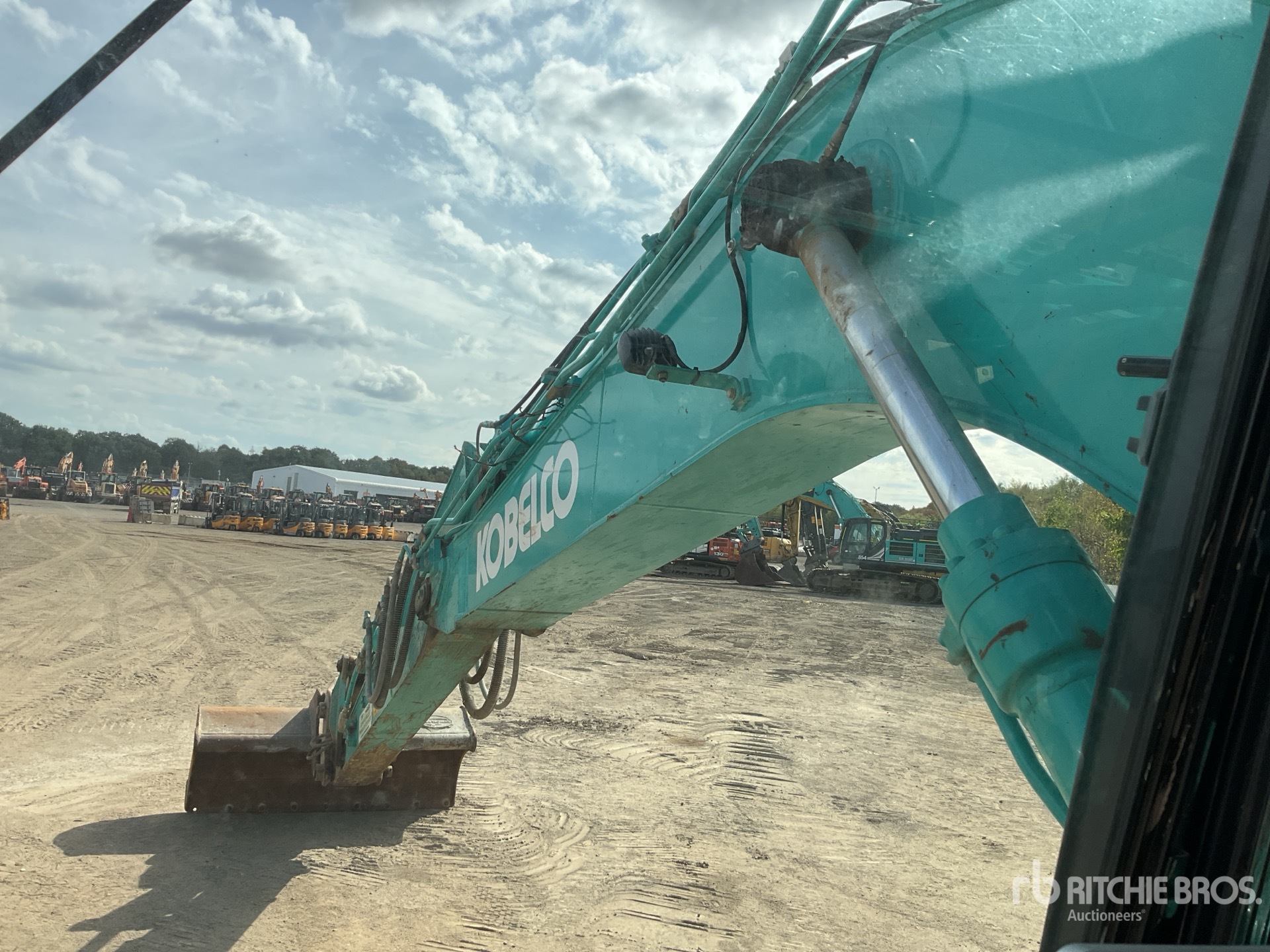 2021 Kobelco SK130LC-11