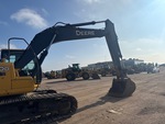 v2 Chassis - Excavator with