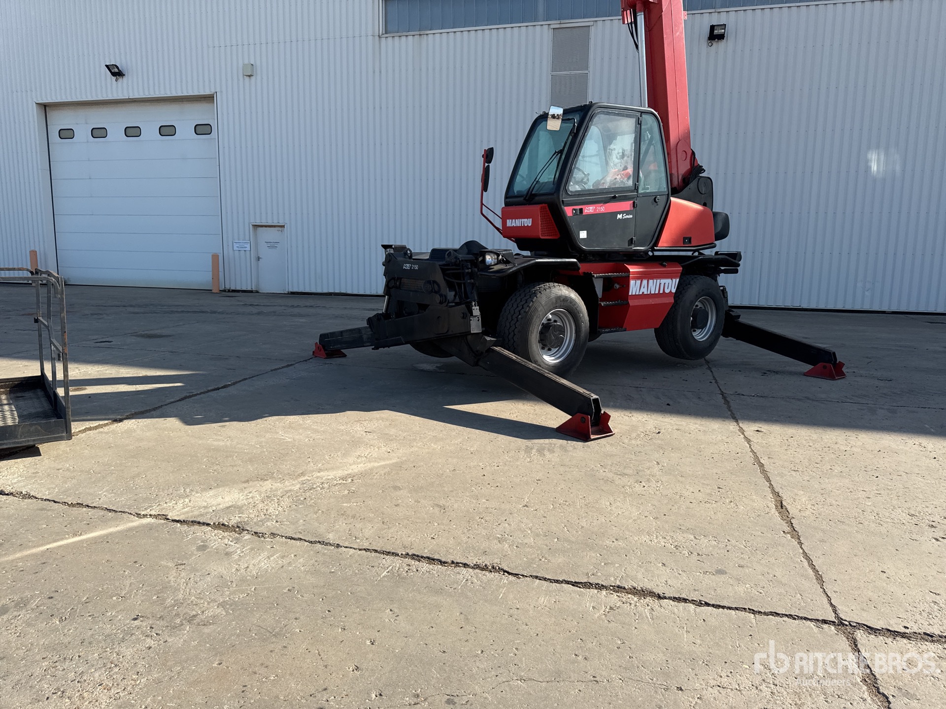 2005 Manitou MRT2150