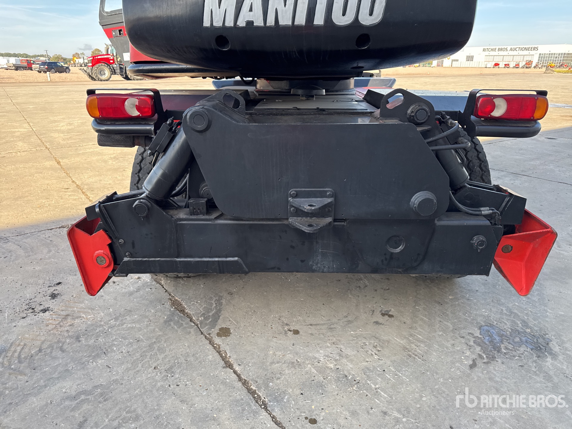 2005 Manitou MRT2150