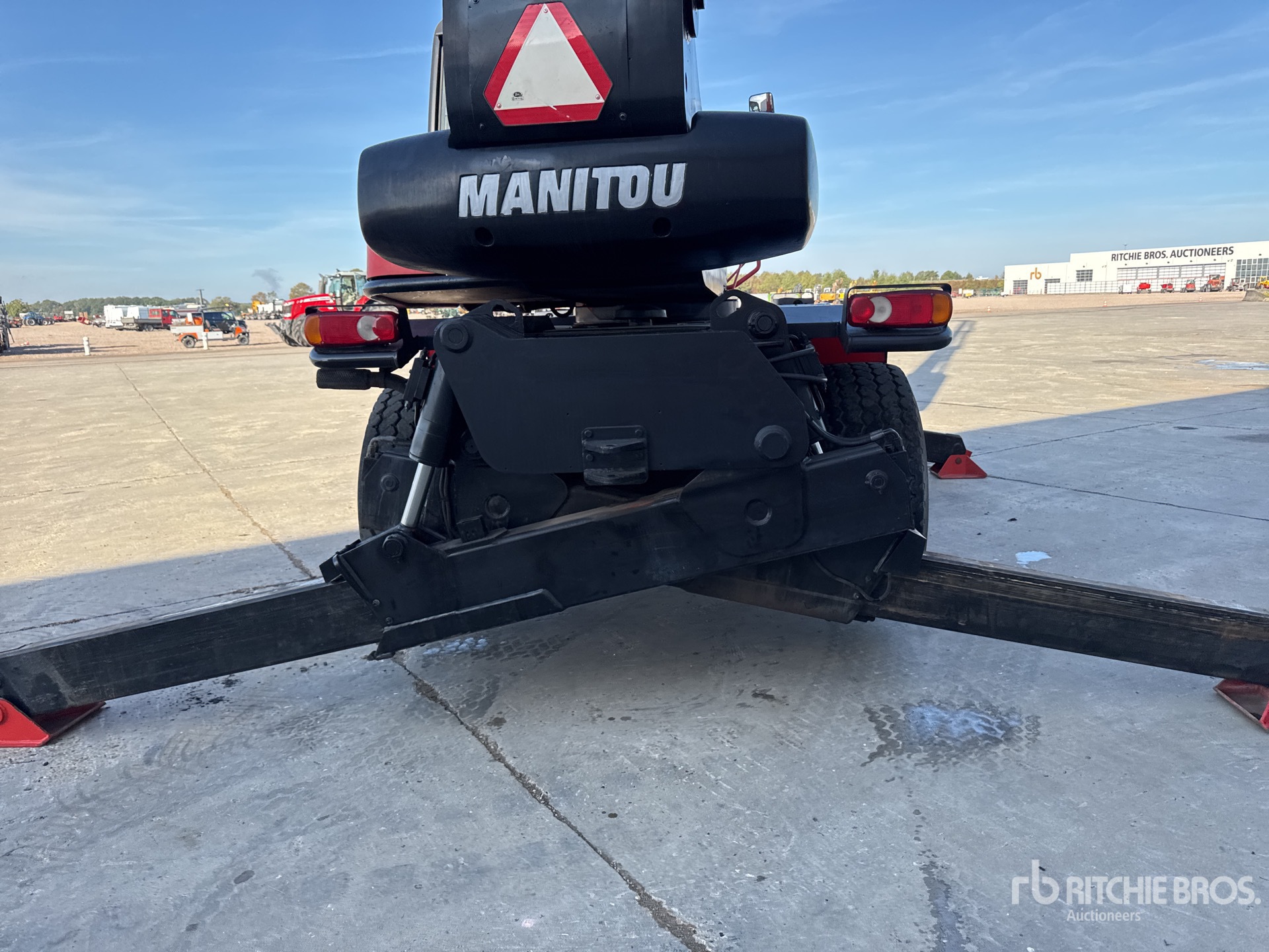 2005 Manitou MRT2150