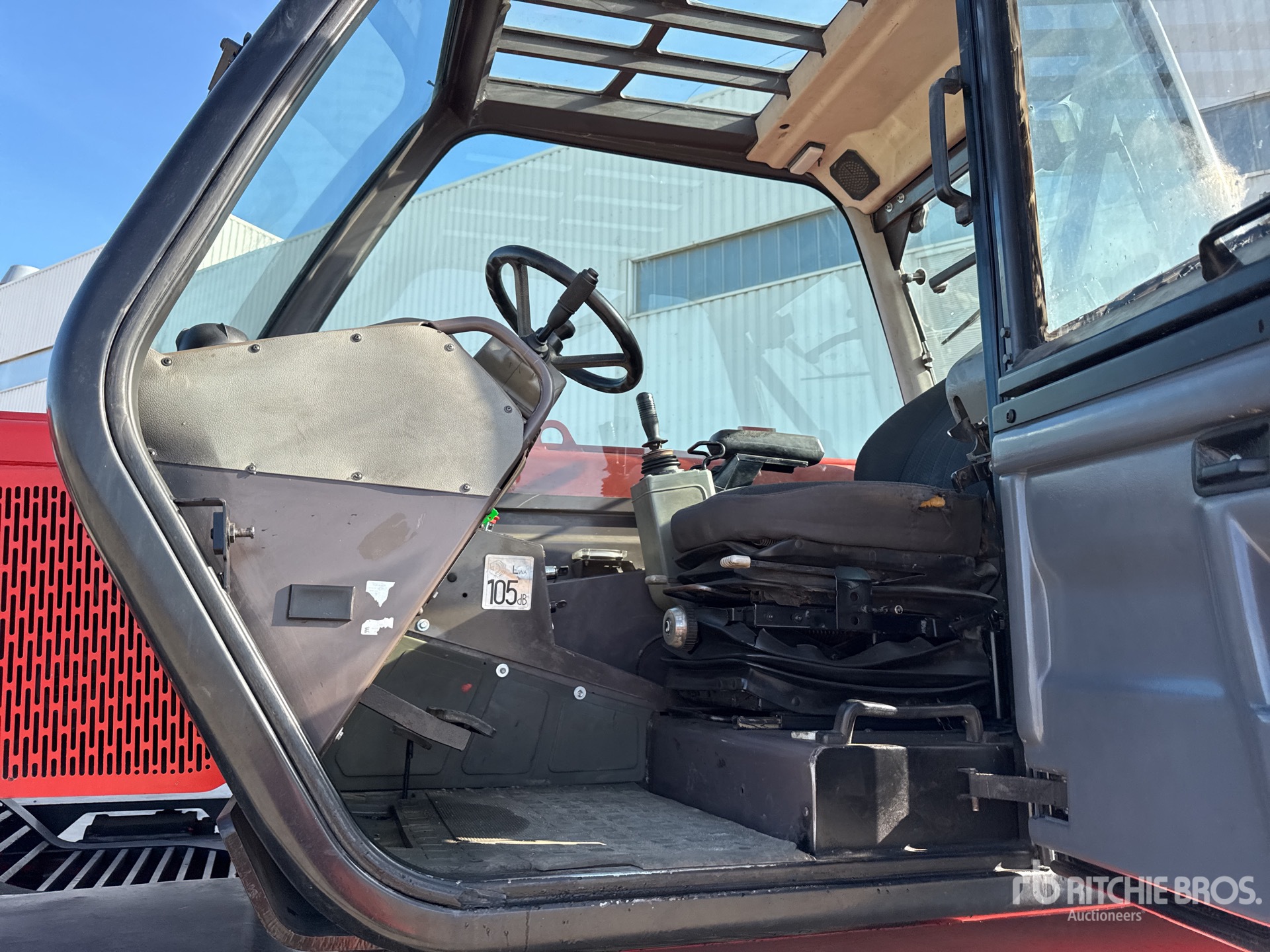 2005 Manitou MRT2150