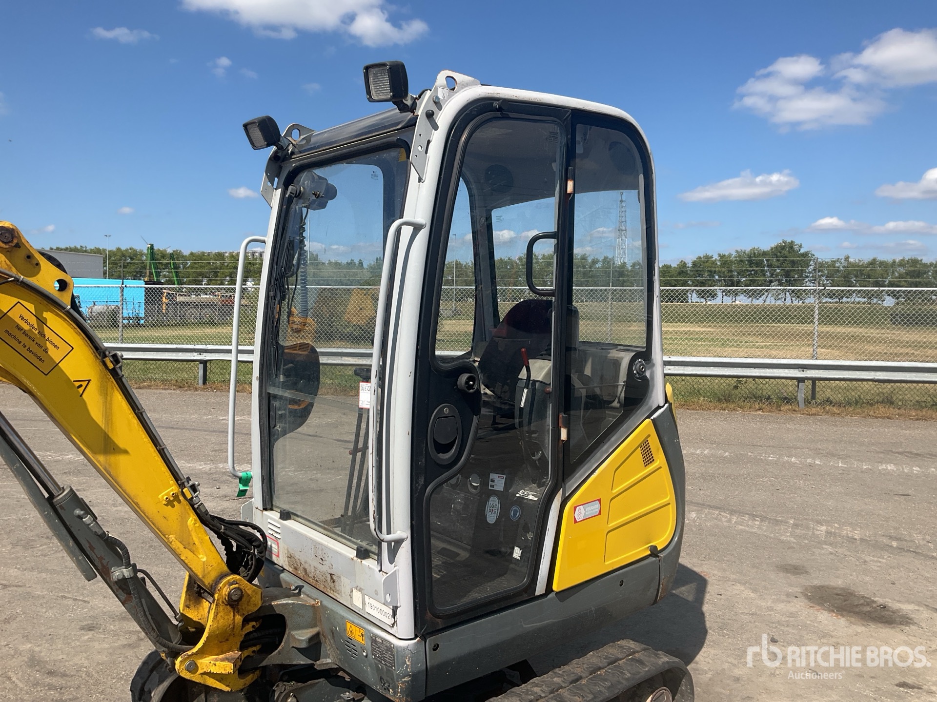 2013 Wacker Neuson ET18