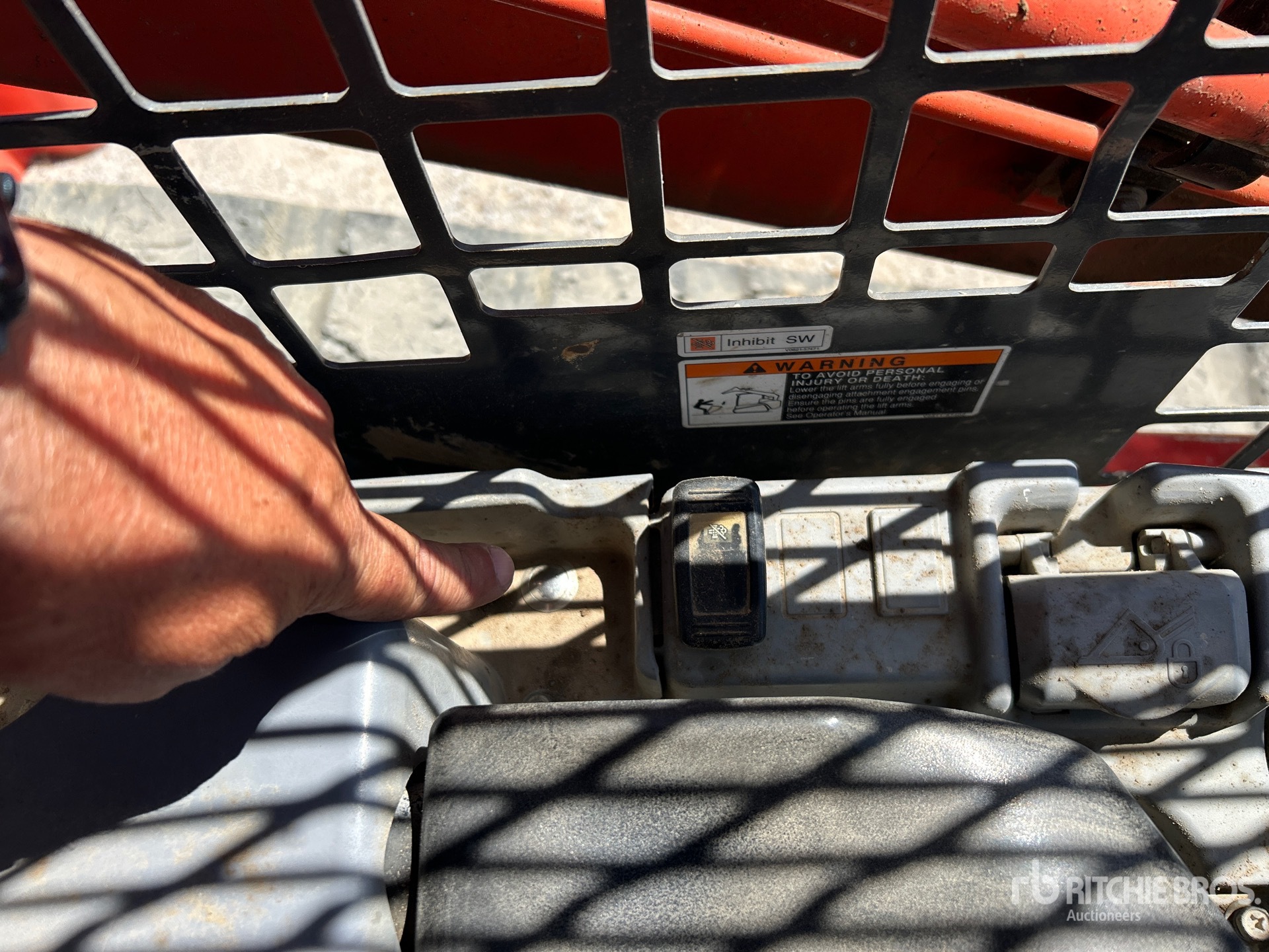 2017 Kubota SVL75-2