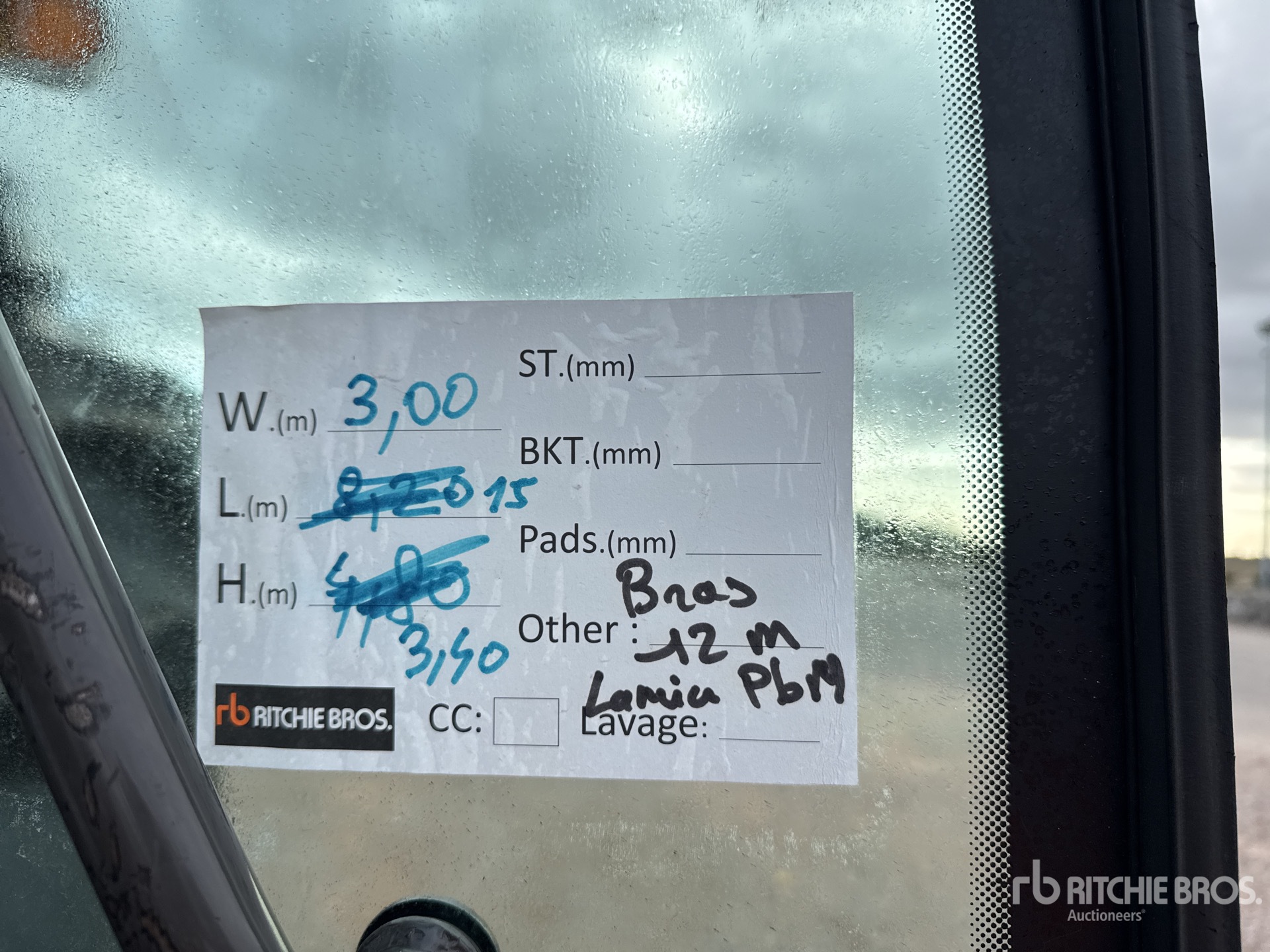 2005 Claas ARES 836RZ
