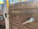 Cab with Window Controls