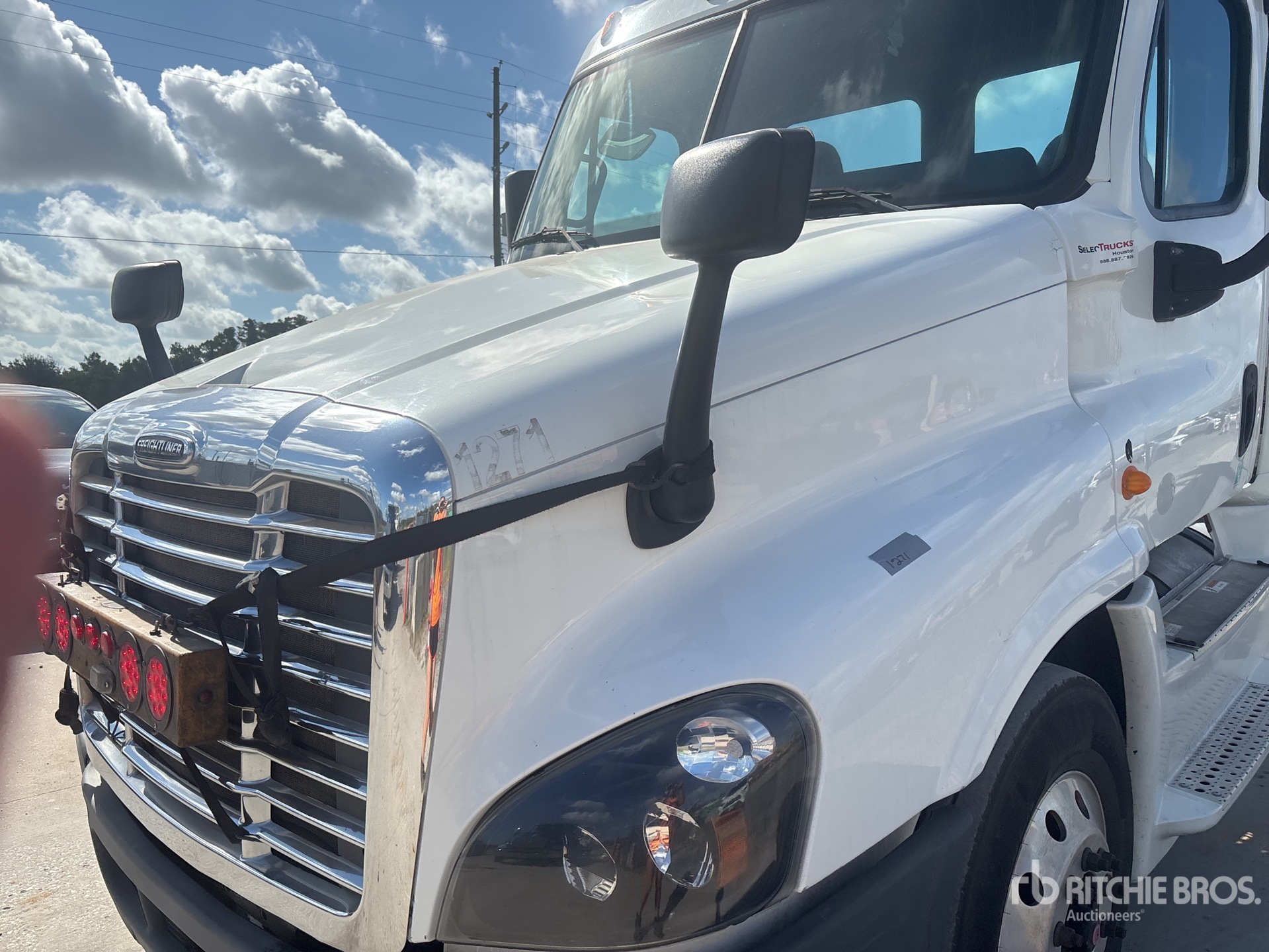 2014 Freightliner CASCADIA 125