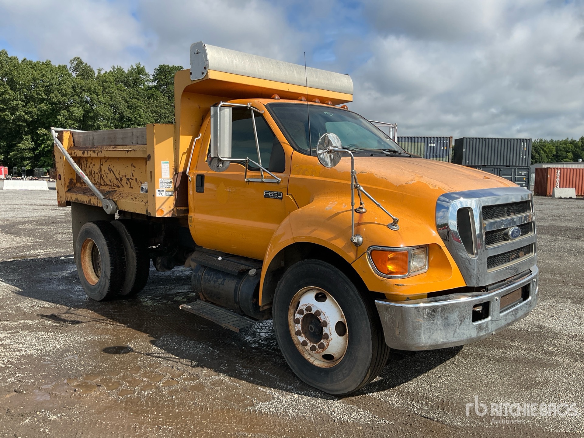 2005 Ford F-650