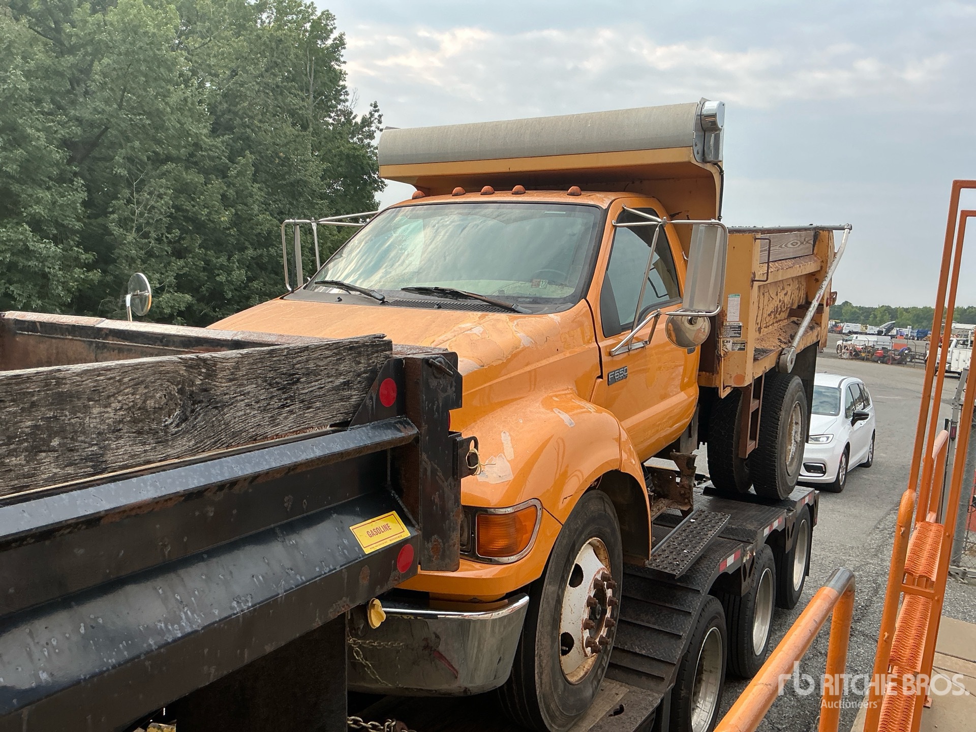 2005 Ford F-650