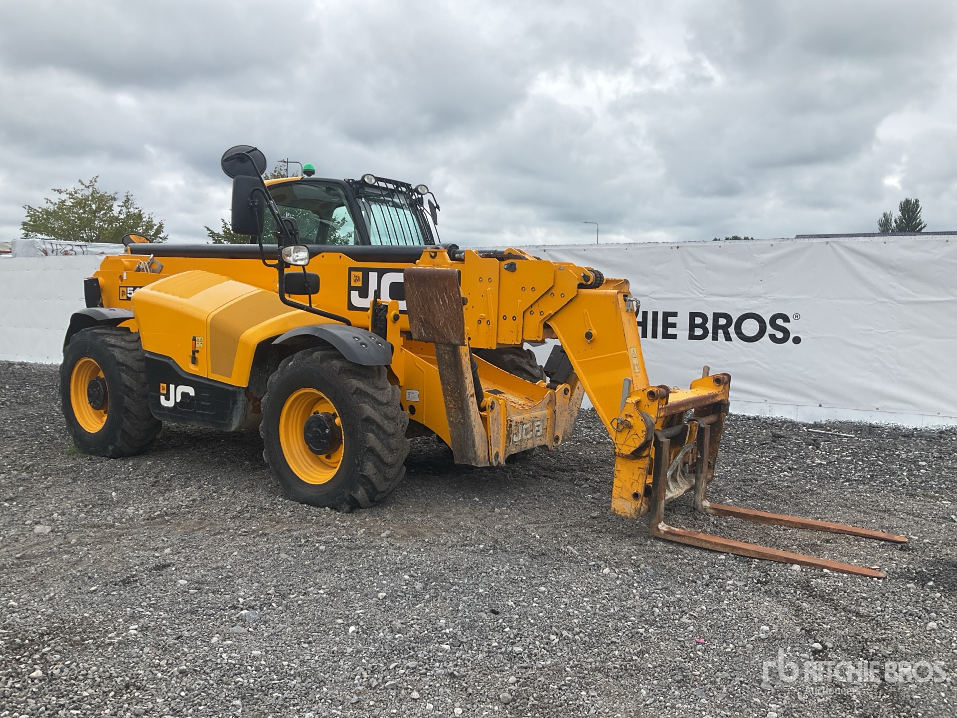 2022 JCB 540-180