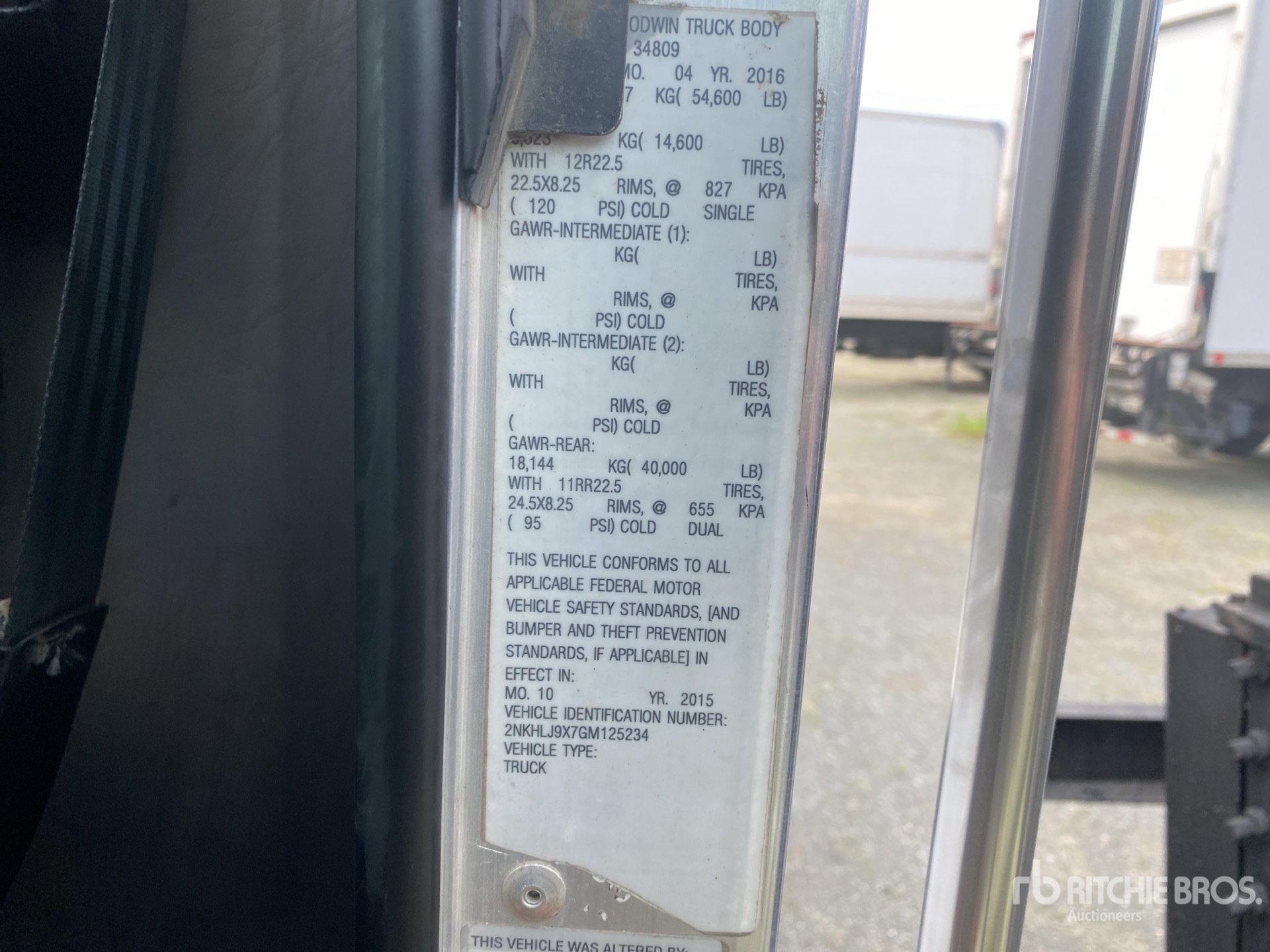 2016 Kenworth T370